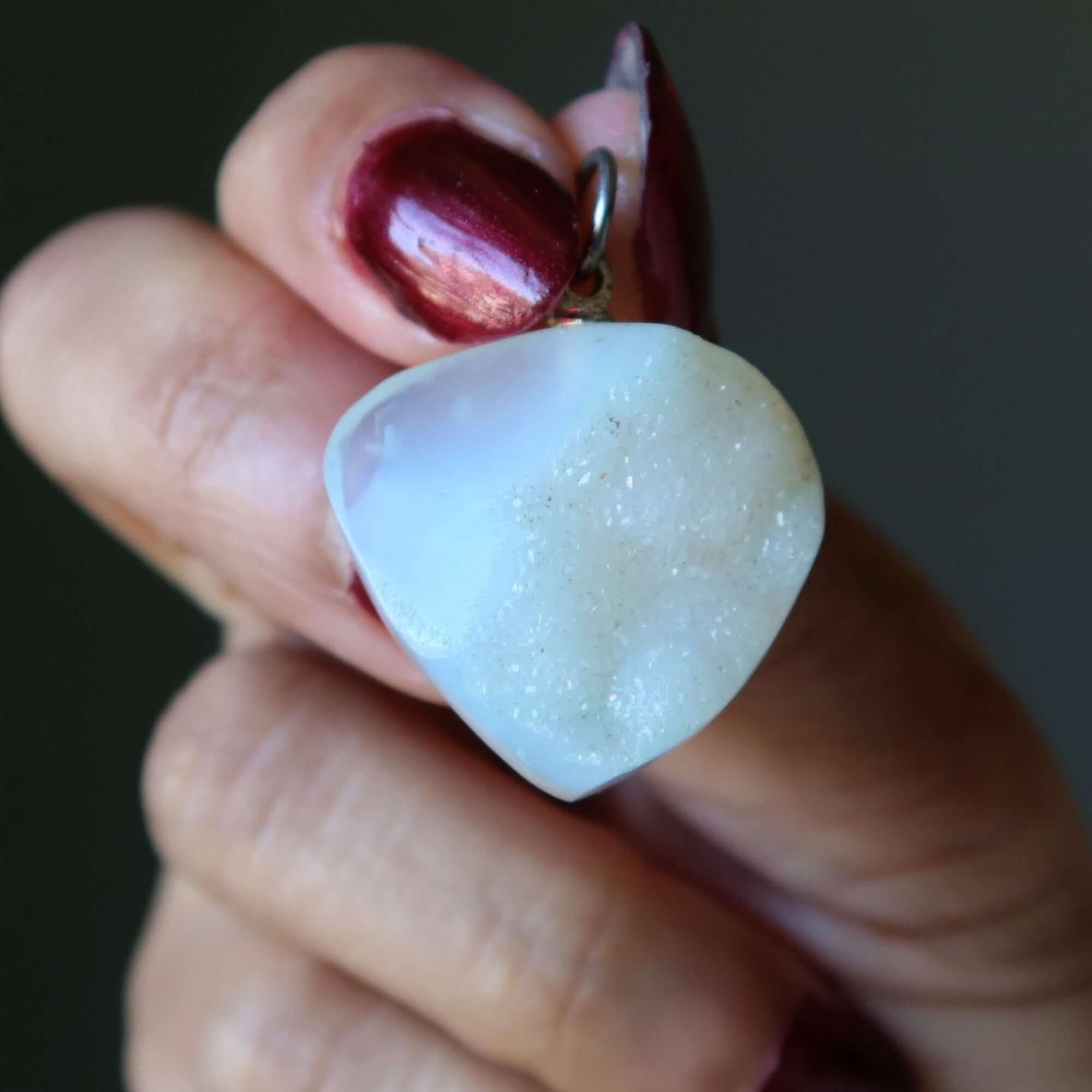 Pendentif Quartz Drusy Blanc Goutte Divinité Éblouissante