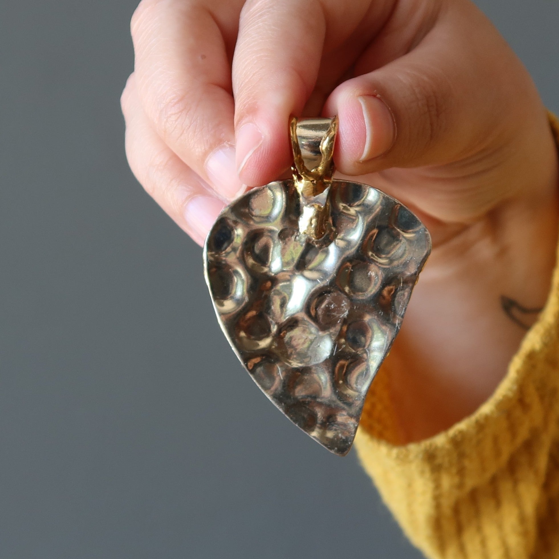 Pendentif en améthyste Signification de la vie Feuille d'or Druzy Cristal