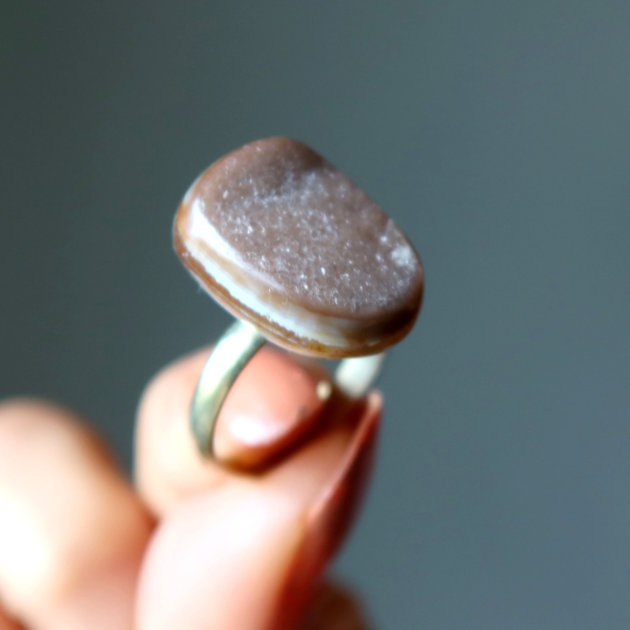 Druzy Quartz Ring Sparkling Strong Style Agate on Gold Size 8-9