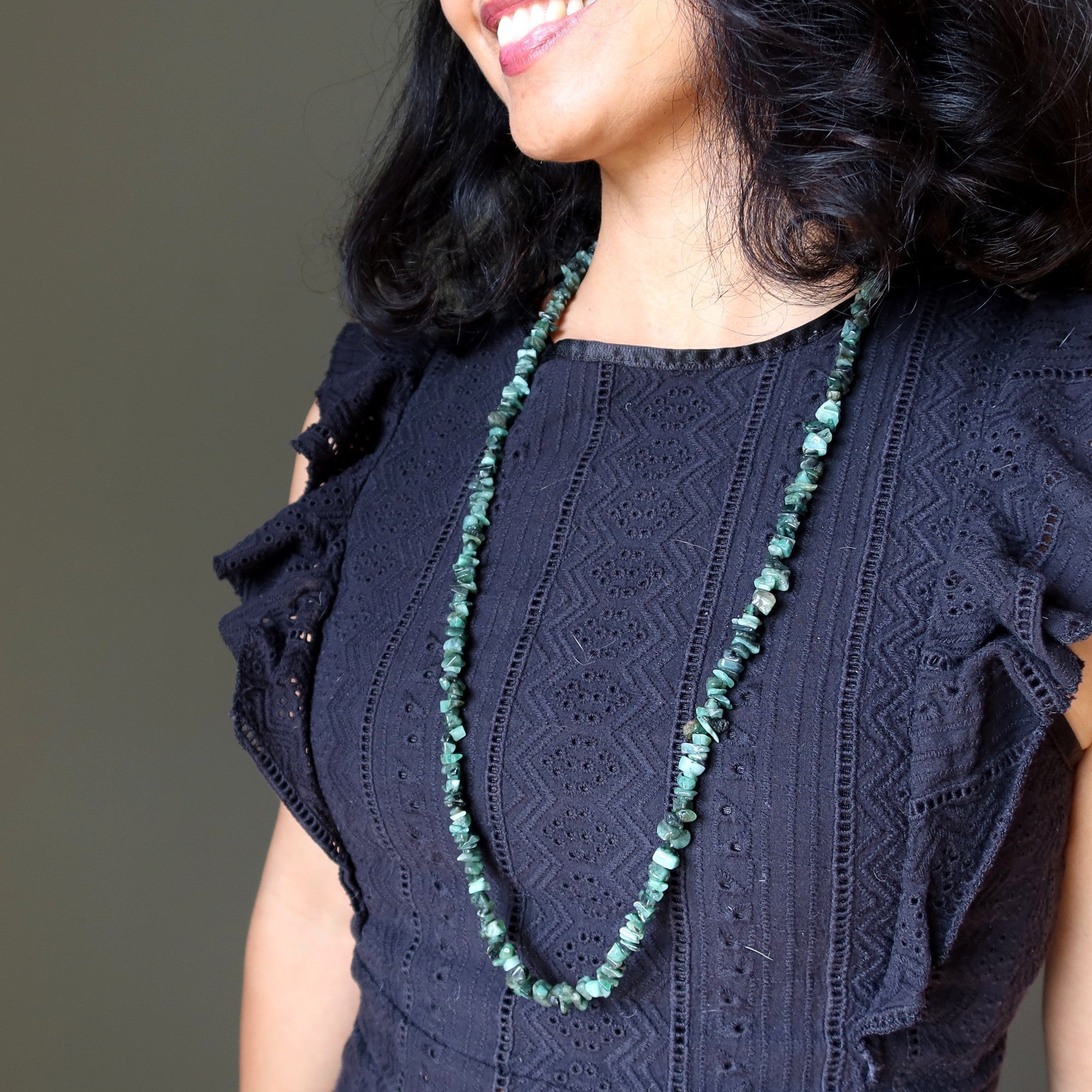 Collier Émeraude en Fil, Grandes Pierres Précieuses Vertes