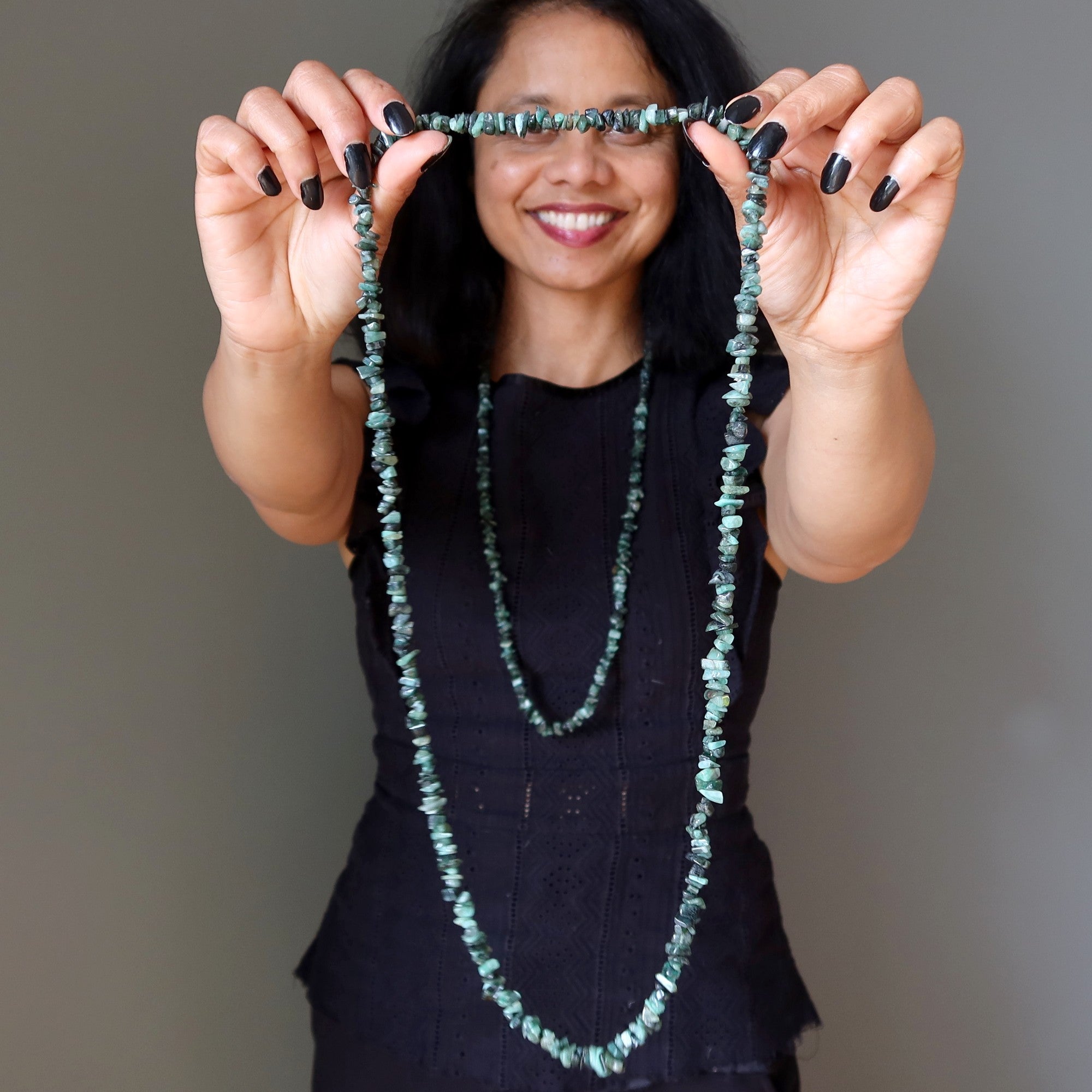 Collier Émeraude en Fil, Grandes Pierres Précieuses Vertes