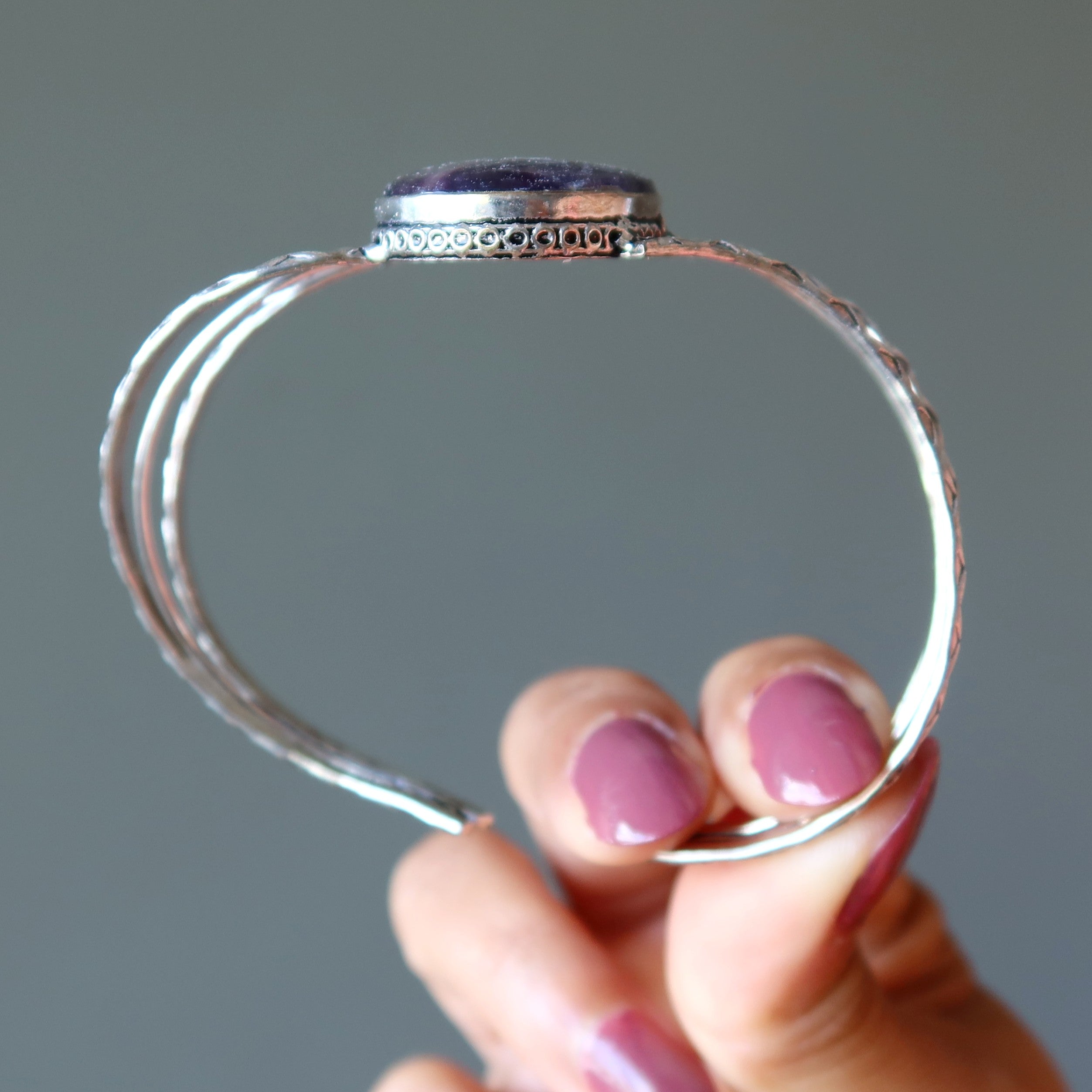 Bracelet en fluorine en argent sterling manchette réglable à motif violet