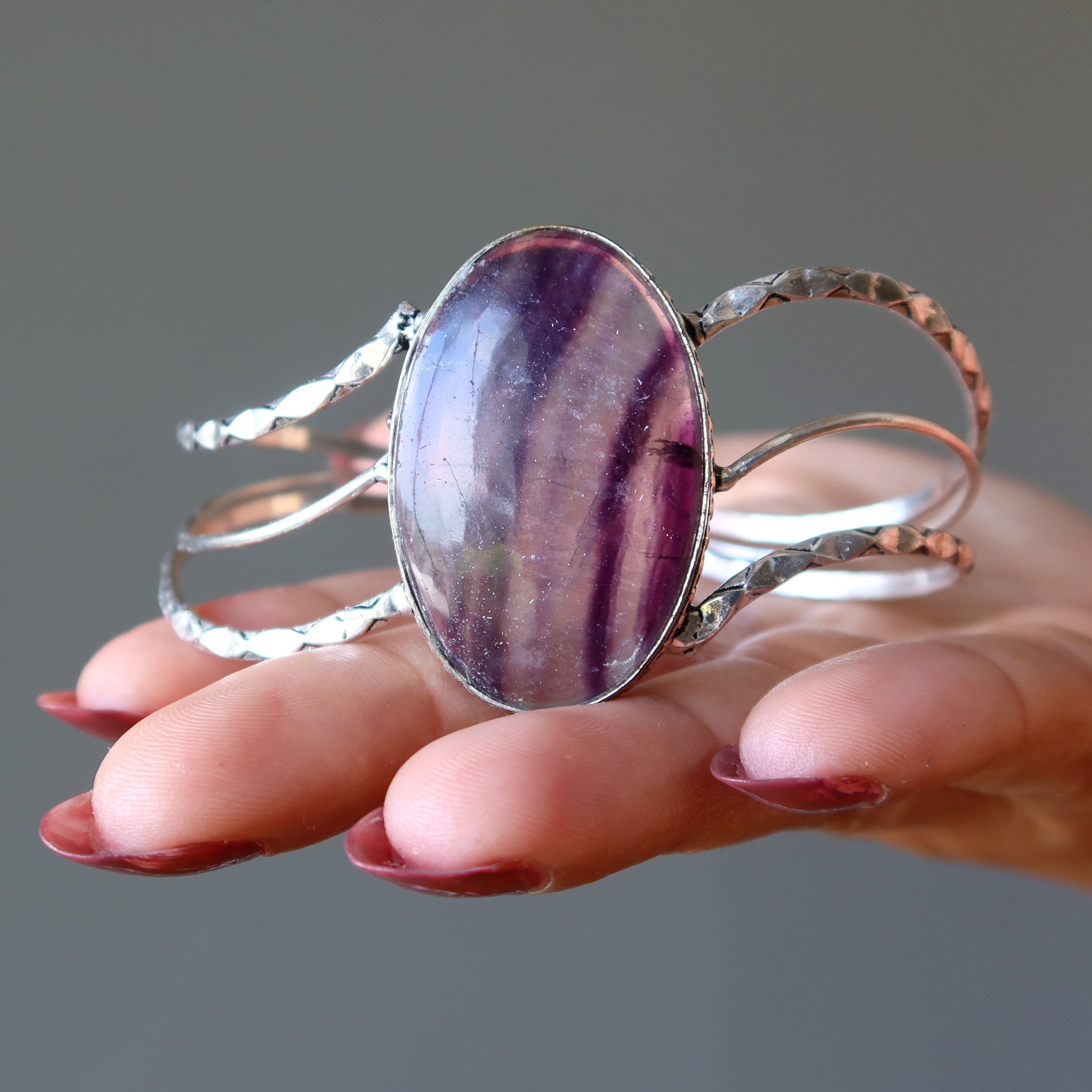 Bracelet en fluorine en argent sterling manchette réglable à motif violet