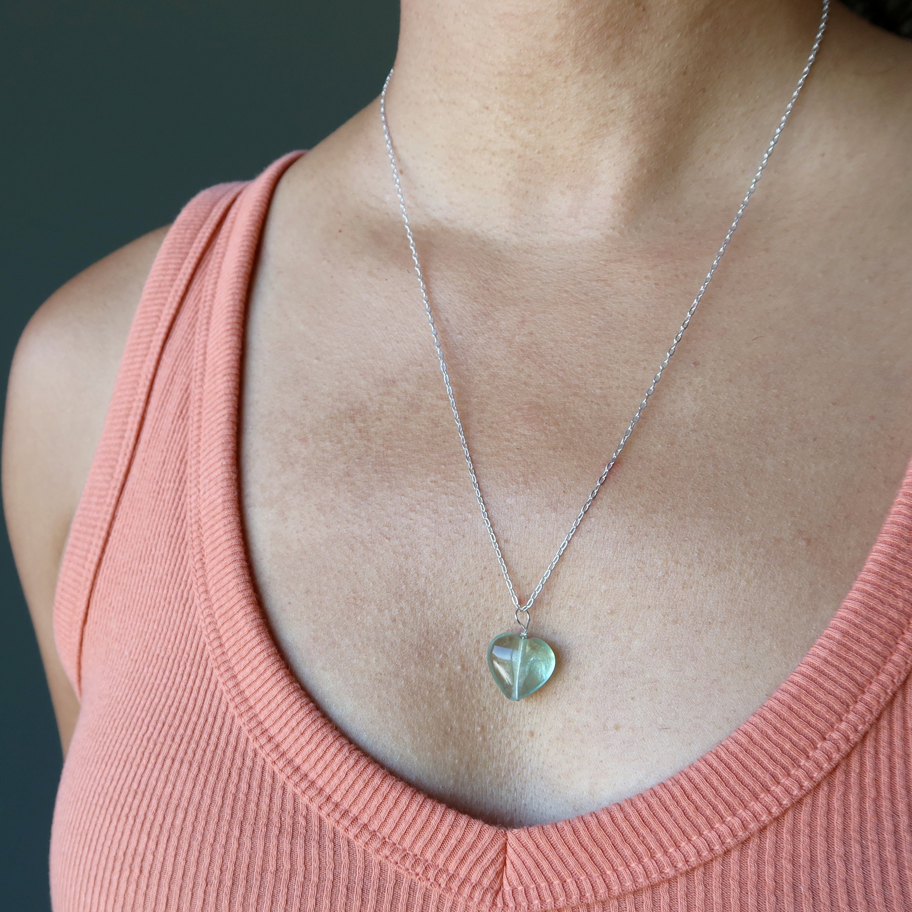 Collier Cœur Luminescent Vert en Fluorite Argent Sterling