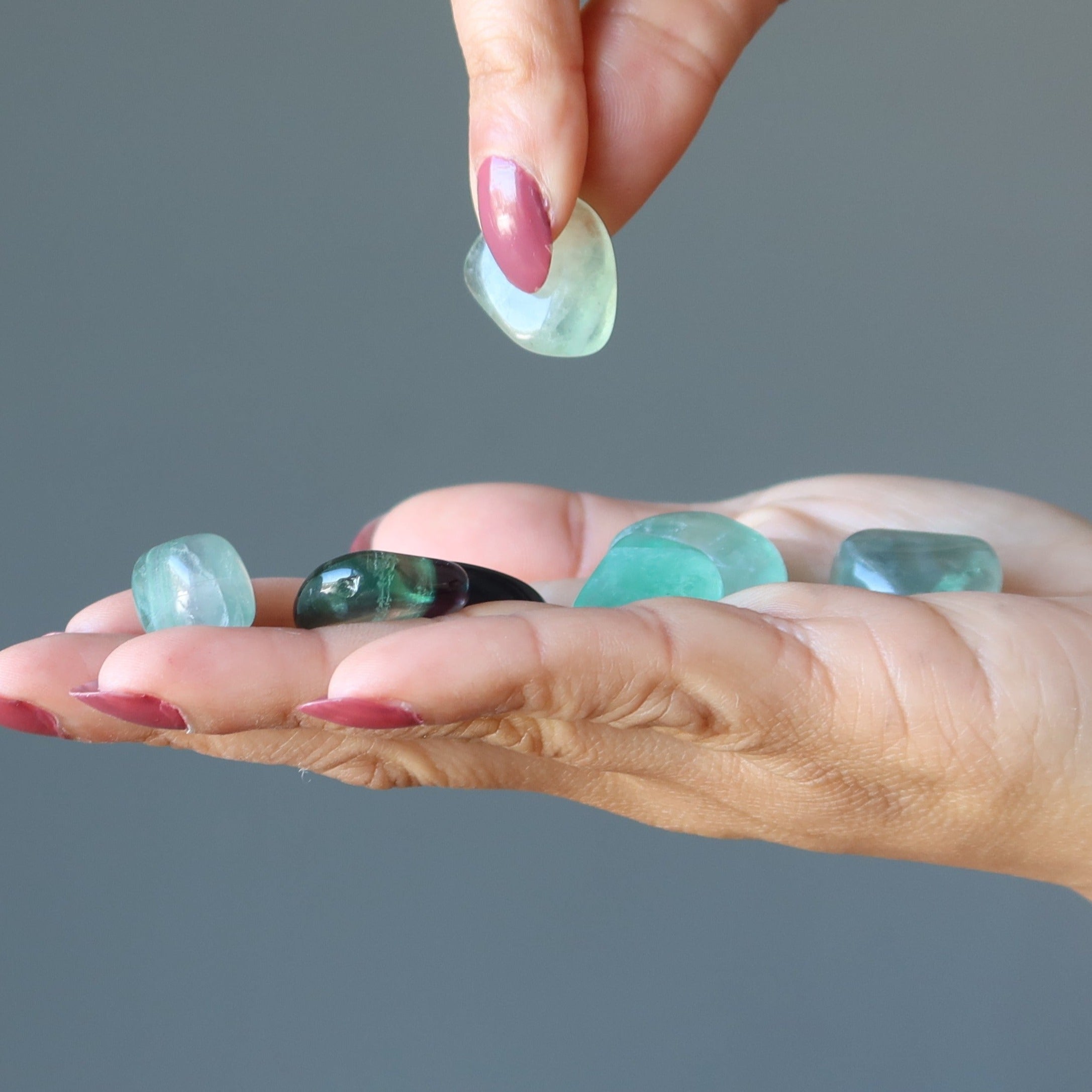 Fluorit Trommelstein Glitzerndes Grünes Juwel