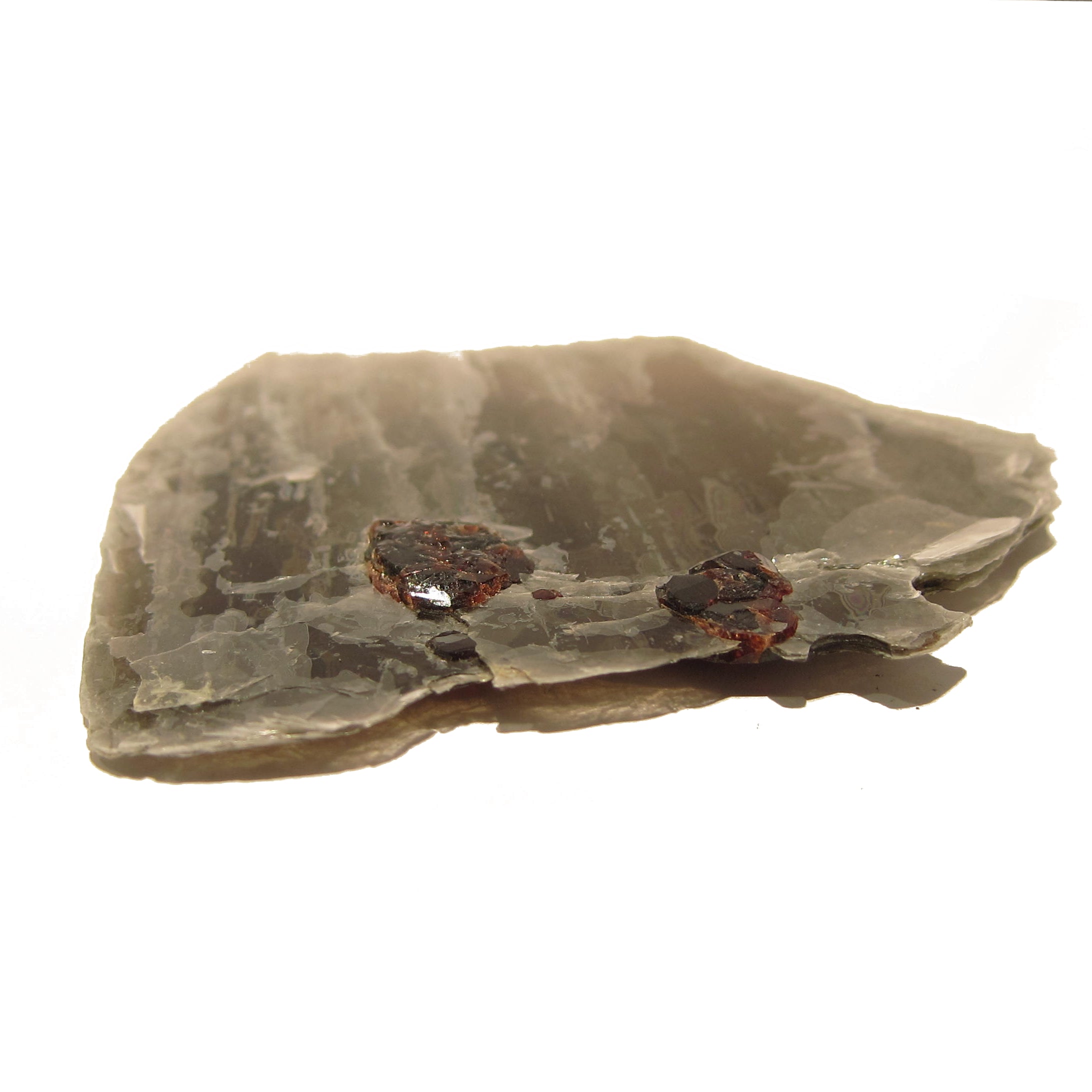 Granat Mineral-Edelsteinprobe in Glimmerkristall auf Naturholzständer