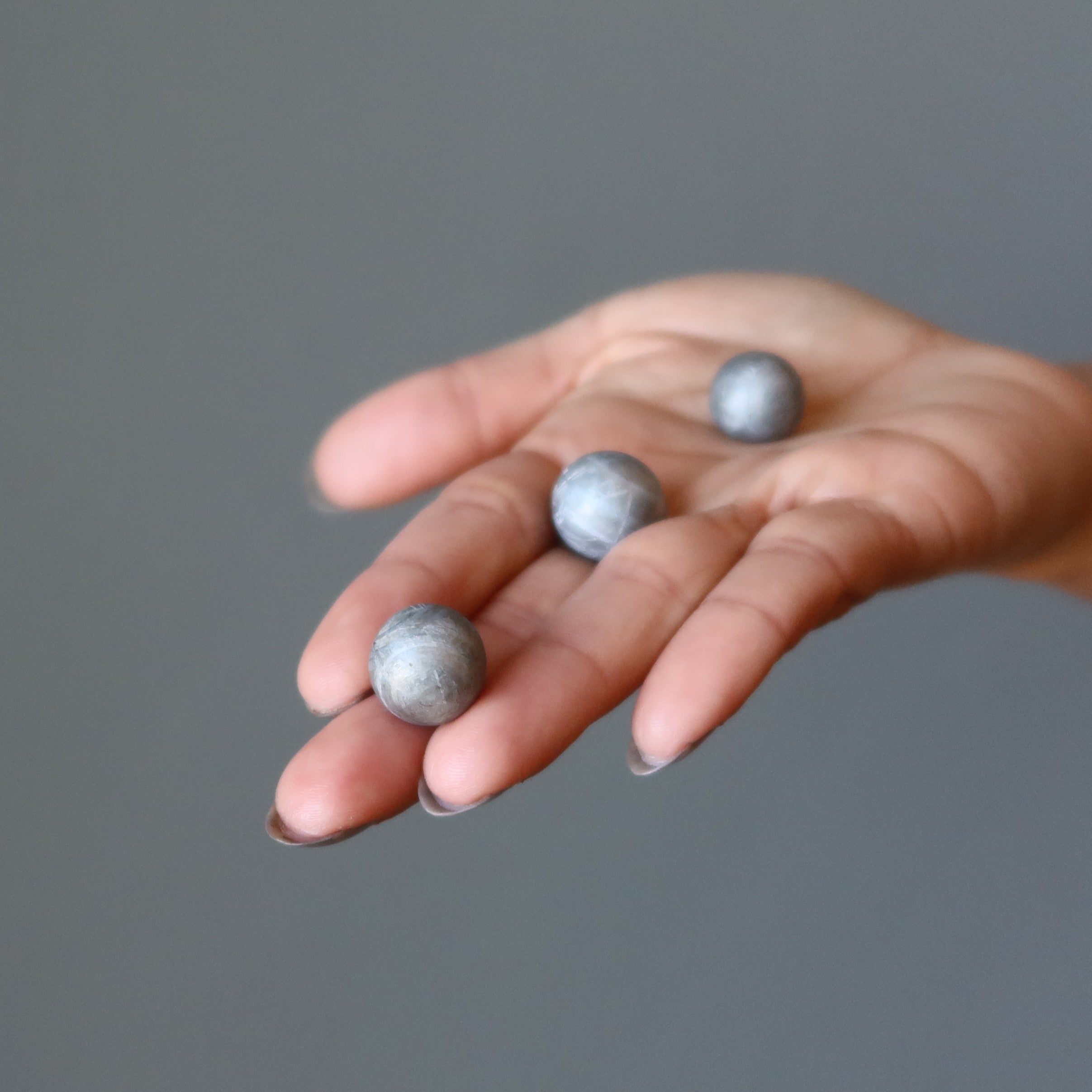 Sphère météorite de Gibeon Balle de cristal de fer spatio-temporelle