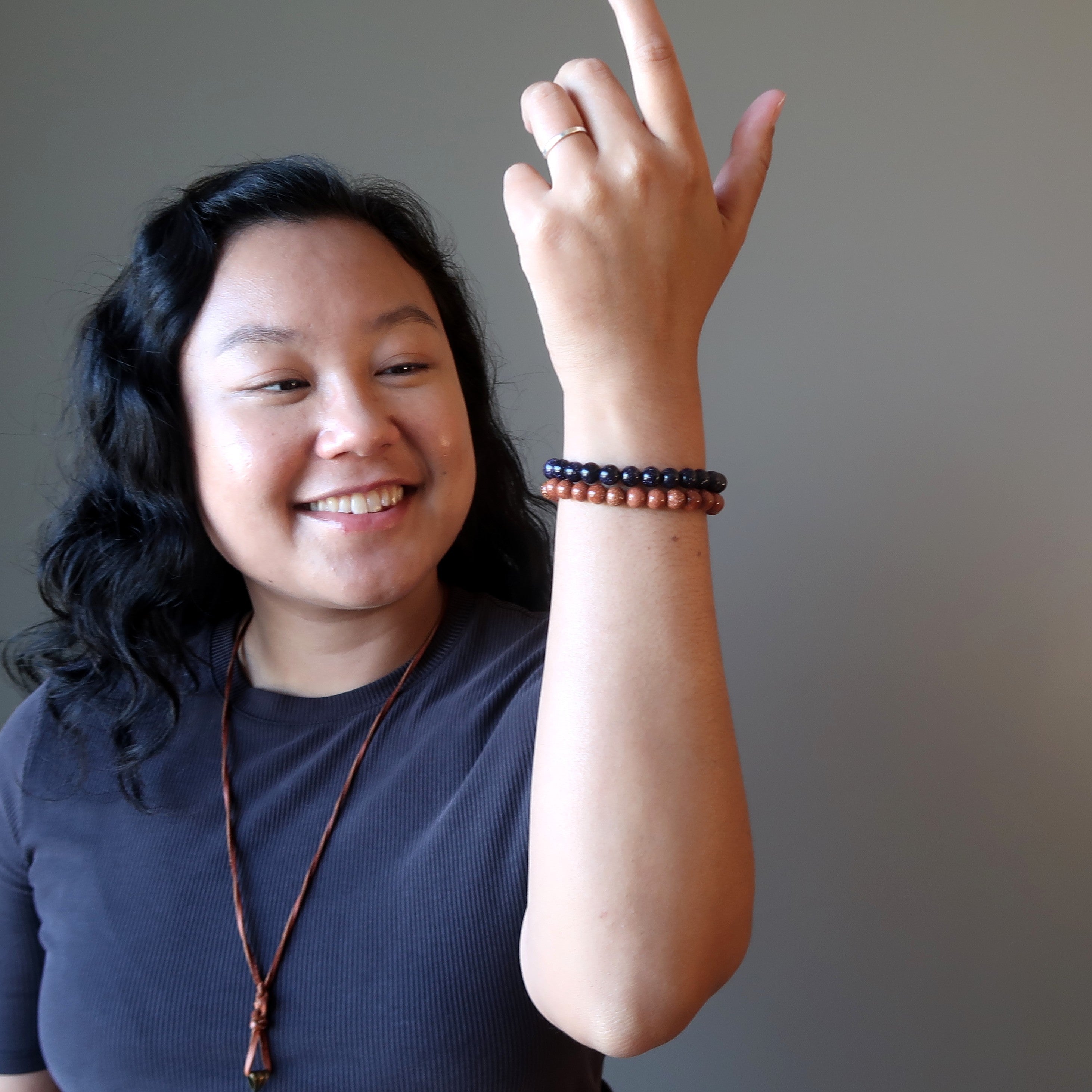 Ensemble de bracelets en Goldstone : Alchimie de cuivre pailleté rouge et bleu