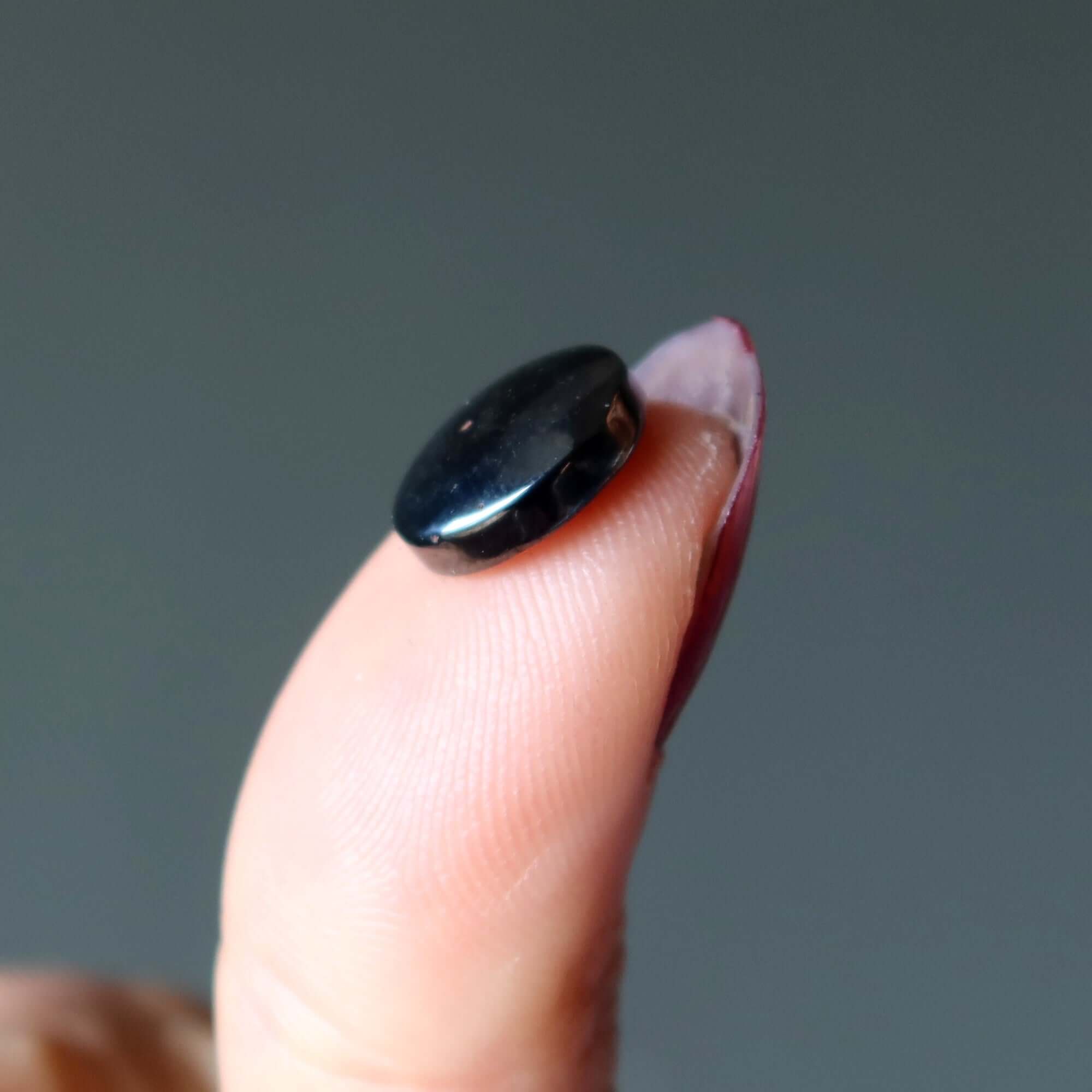 Hematine Grid Crystal Protection Layout Stone