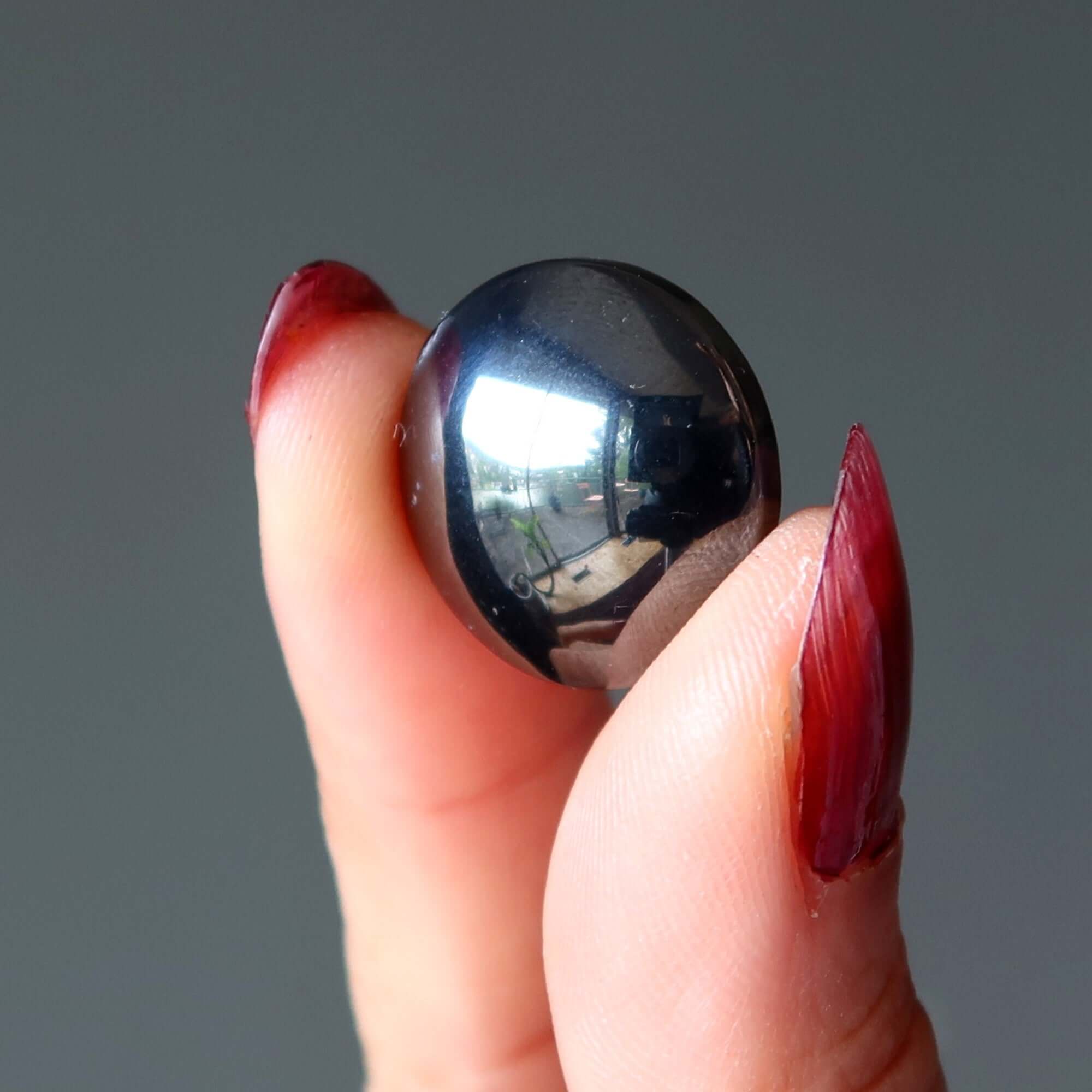 Hematine Grid Crystal Protection Layout Stone