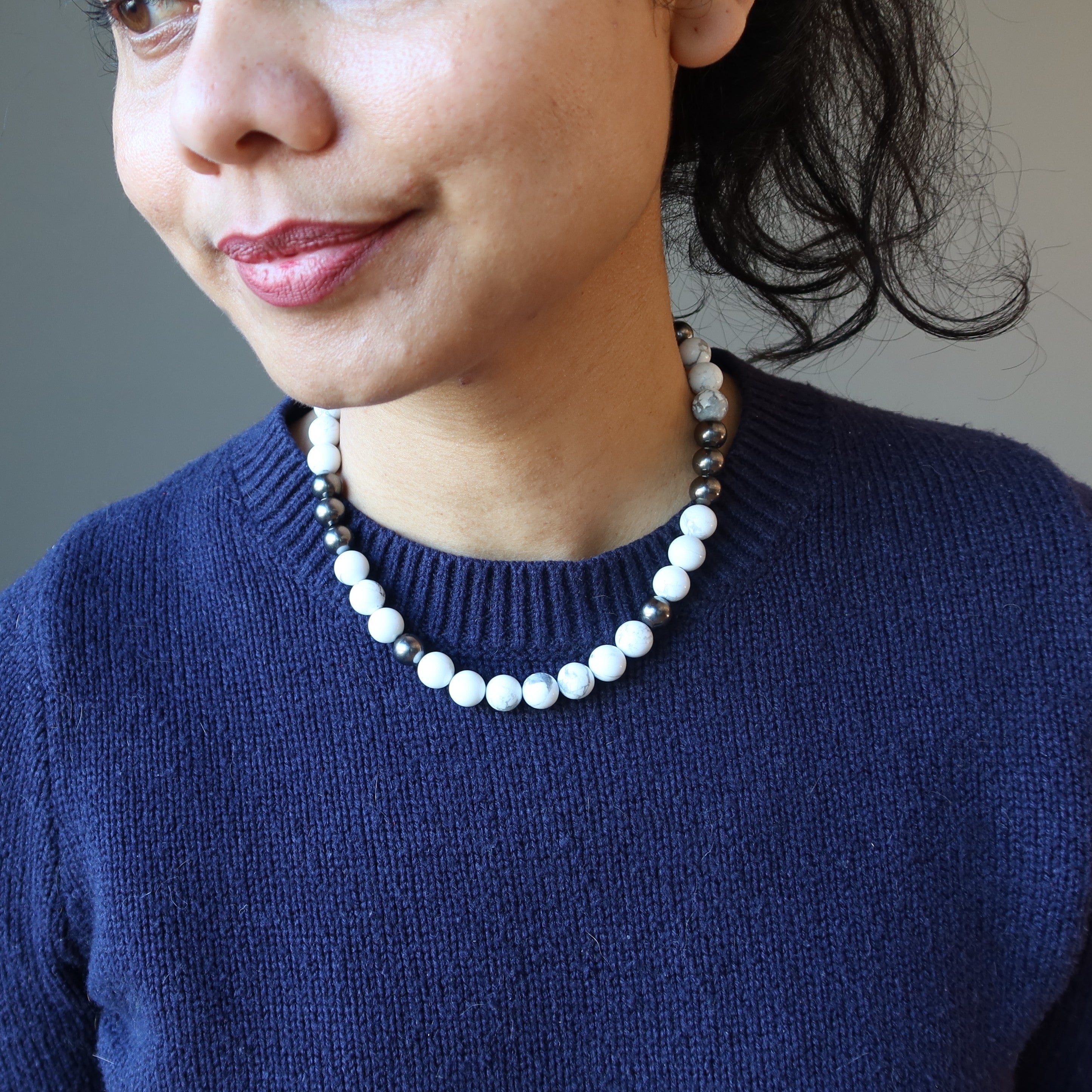 Howlite Necklace White Stones Beaded Gunmetal