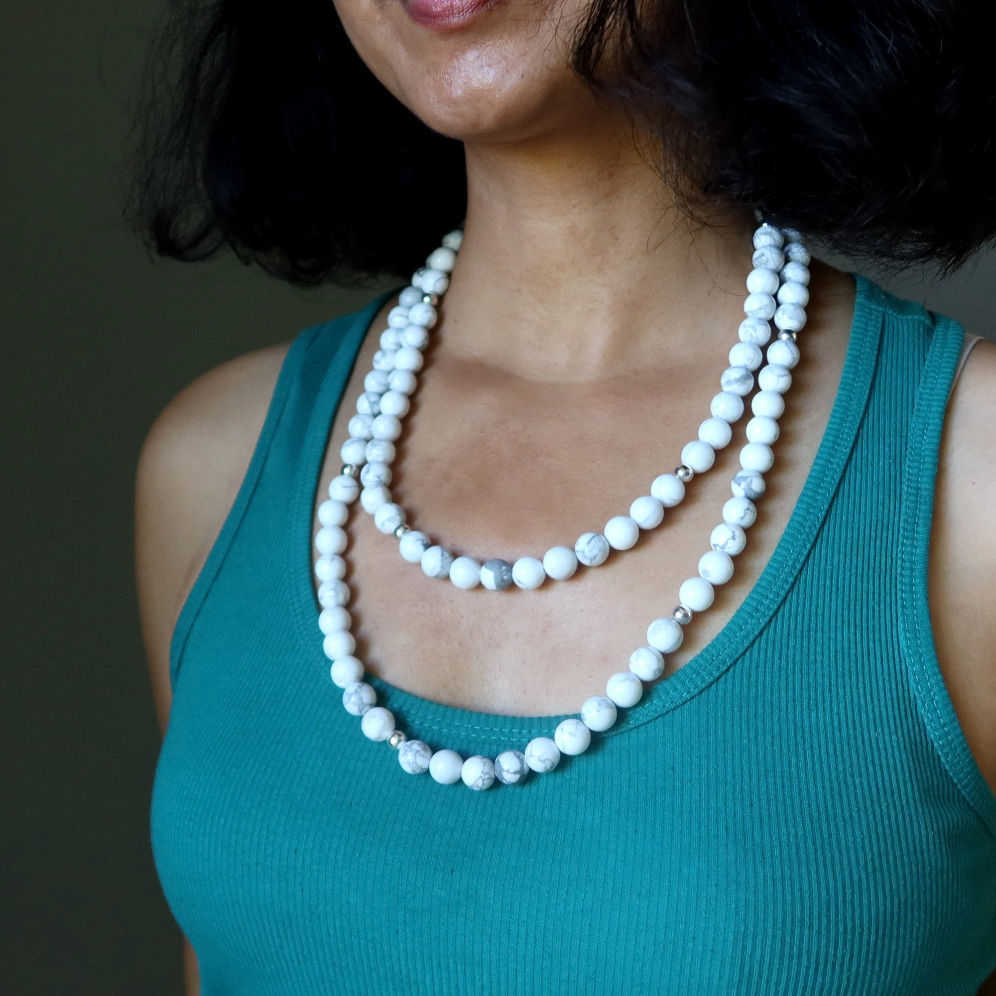 Howlite Necklace White Beaded Aura Gems