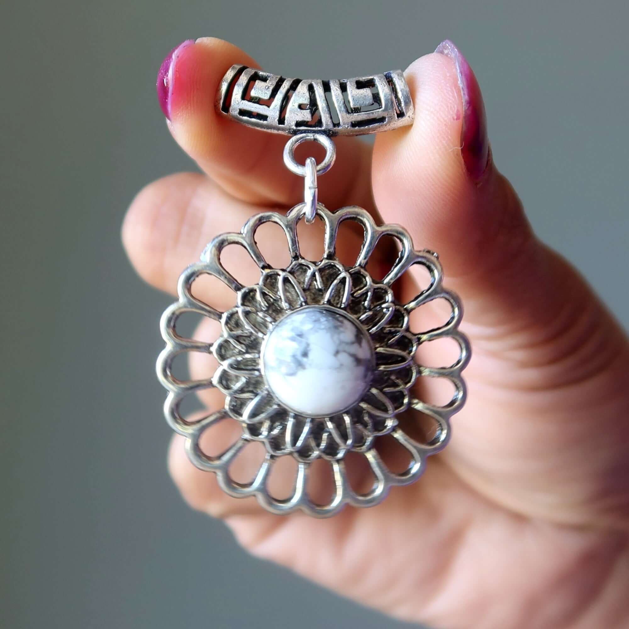 Pendentif Howlite Fleur d'Inspiration Blanche Argent