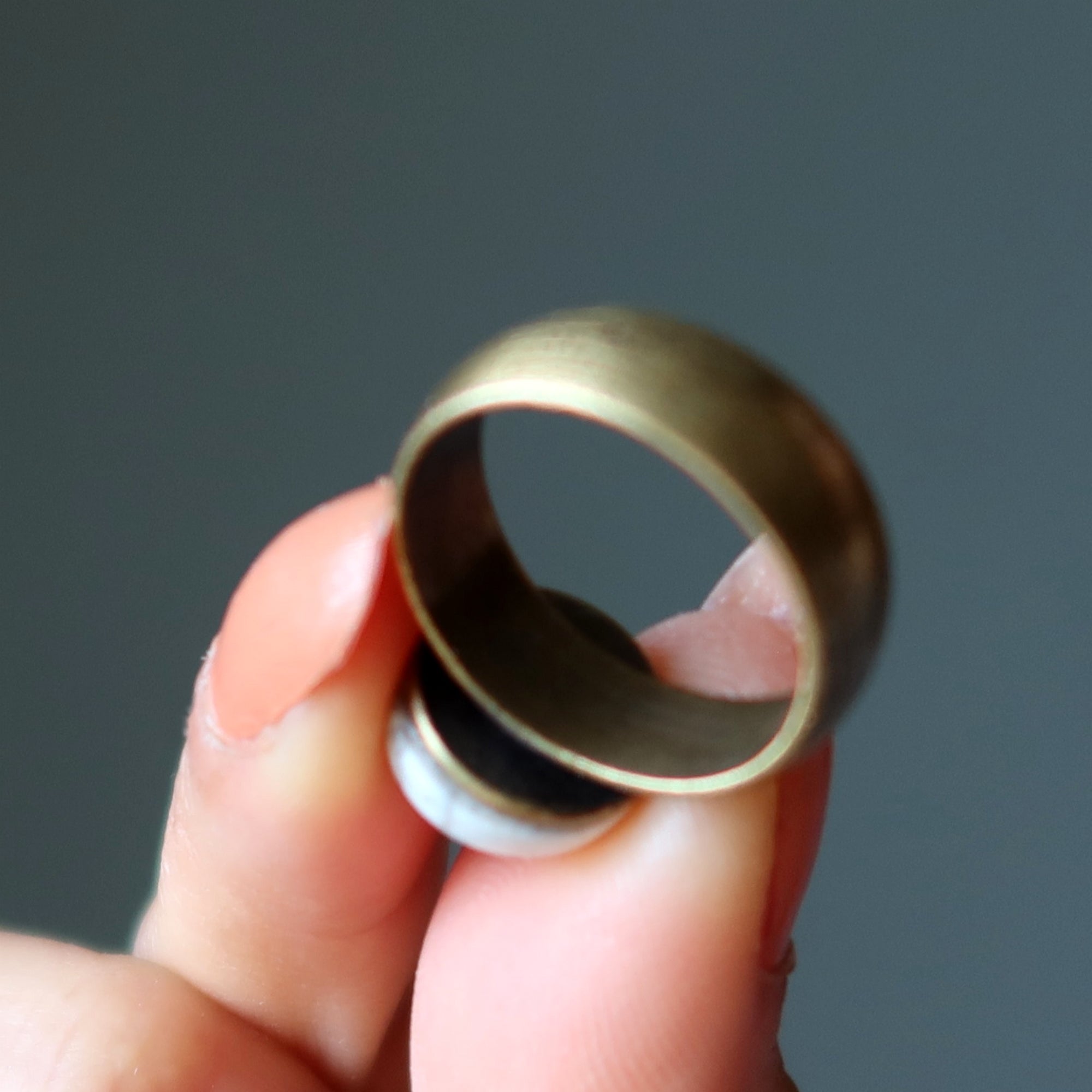 Howlith Ring Schicksal an meinem Finger Rund Antikes Messing Größe 7.25