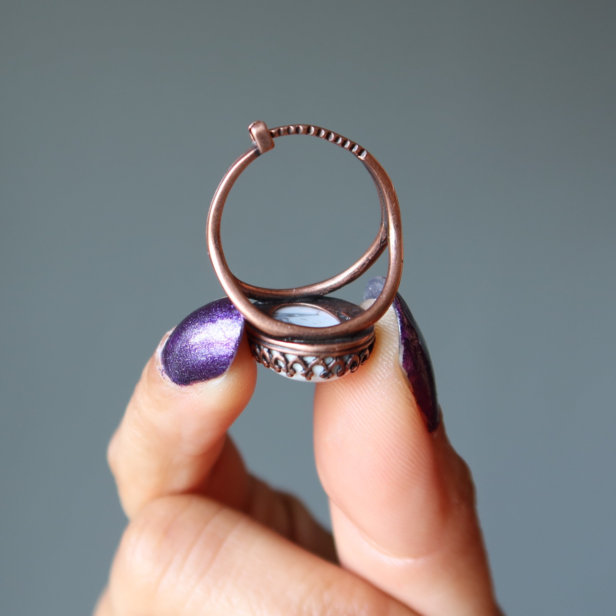 Howlite Ring Surreal Snow White Crystal Copper Adjustable