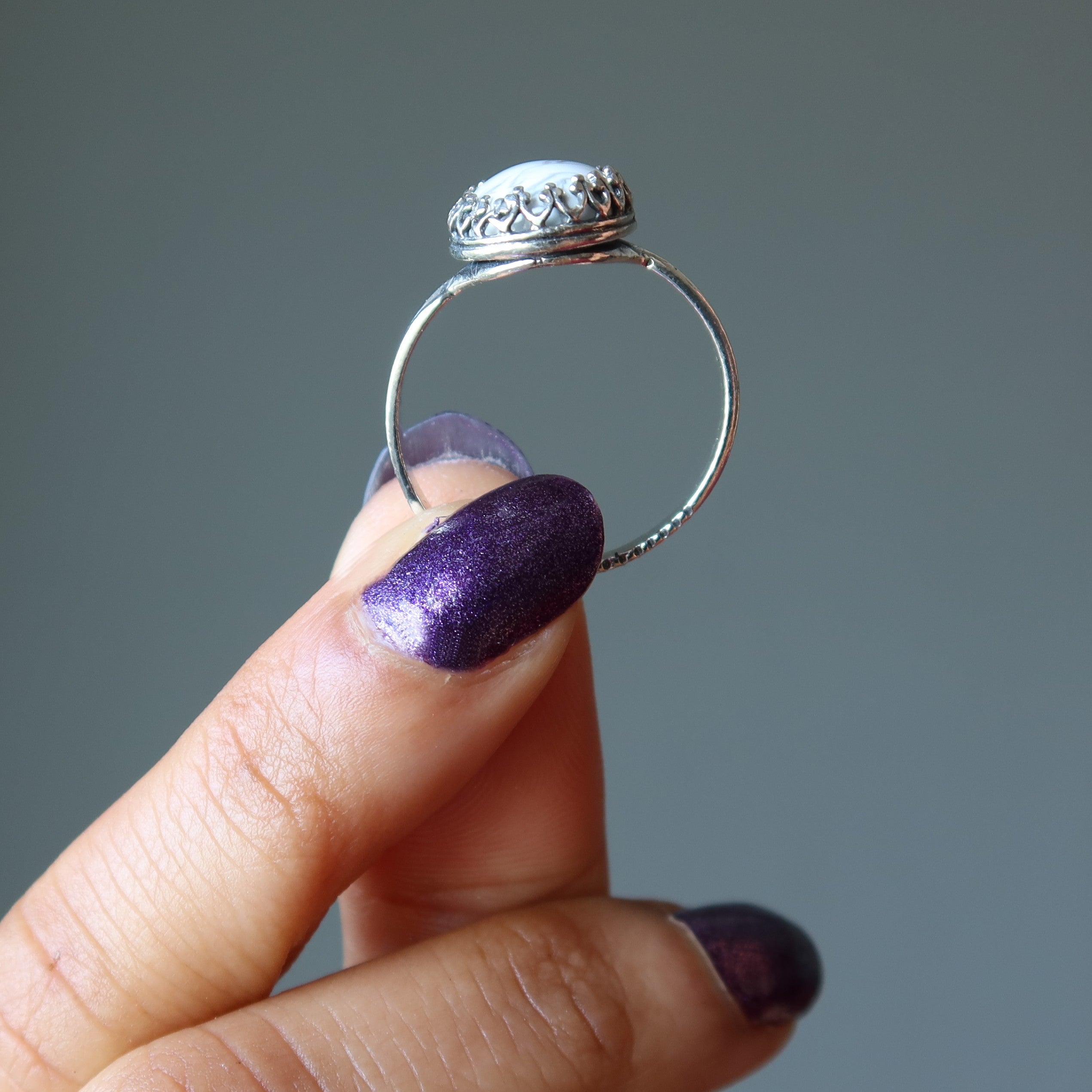 Bague en Howlite Montagne Blanche Argent Sterling Ajustable