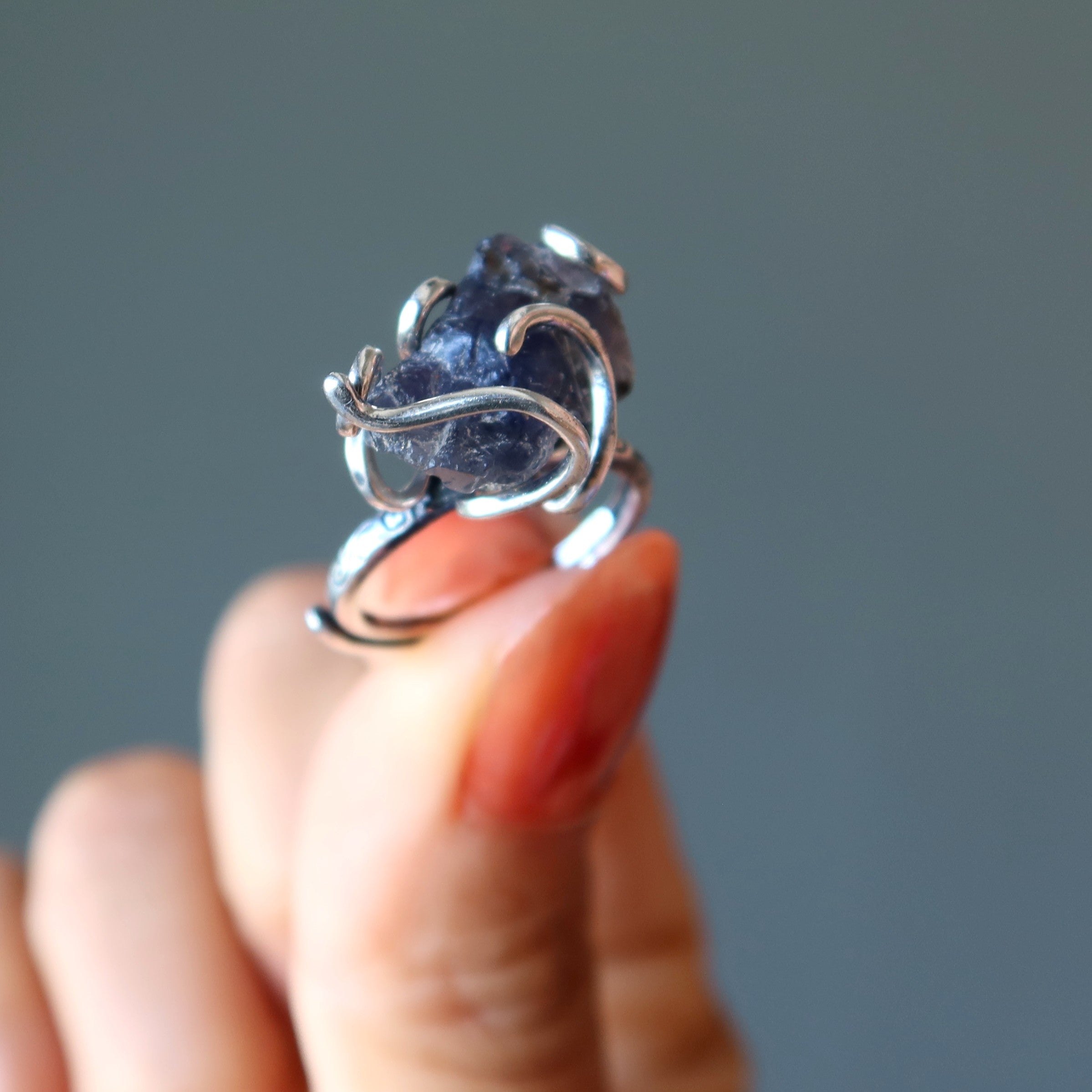 Bague Iolite Pierre Bleue Intense Argent Sterling Ajustable