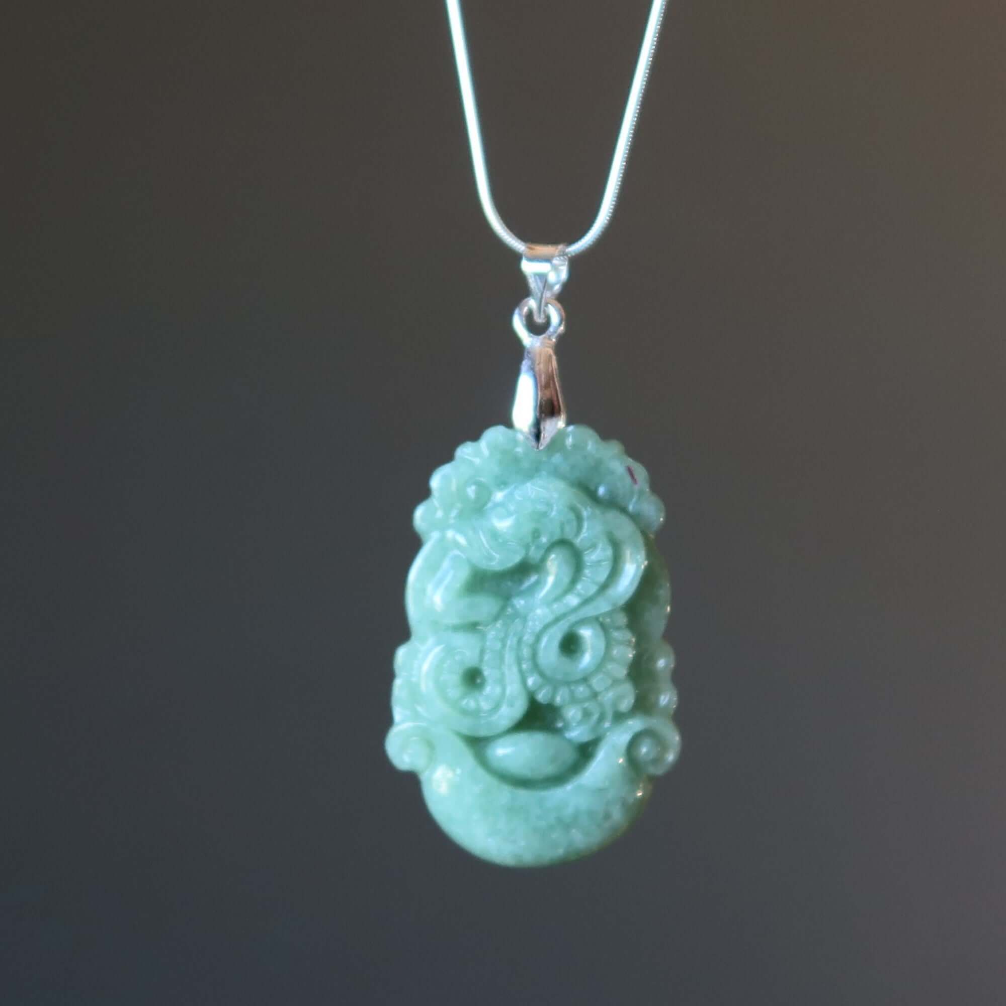 Collier Serpent en Jade Néphrite Argent Sterling