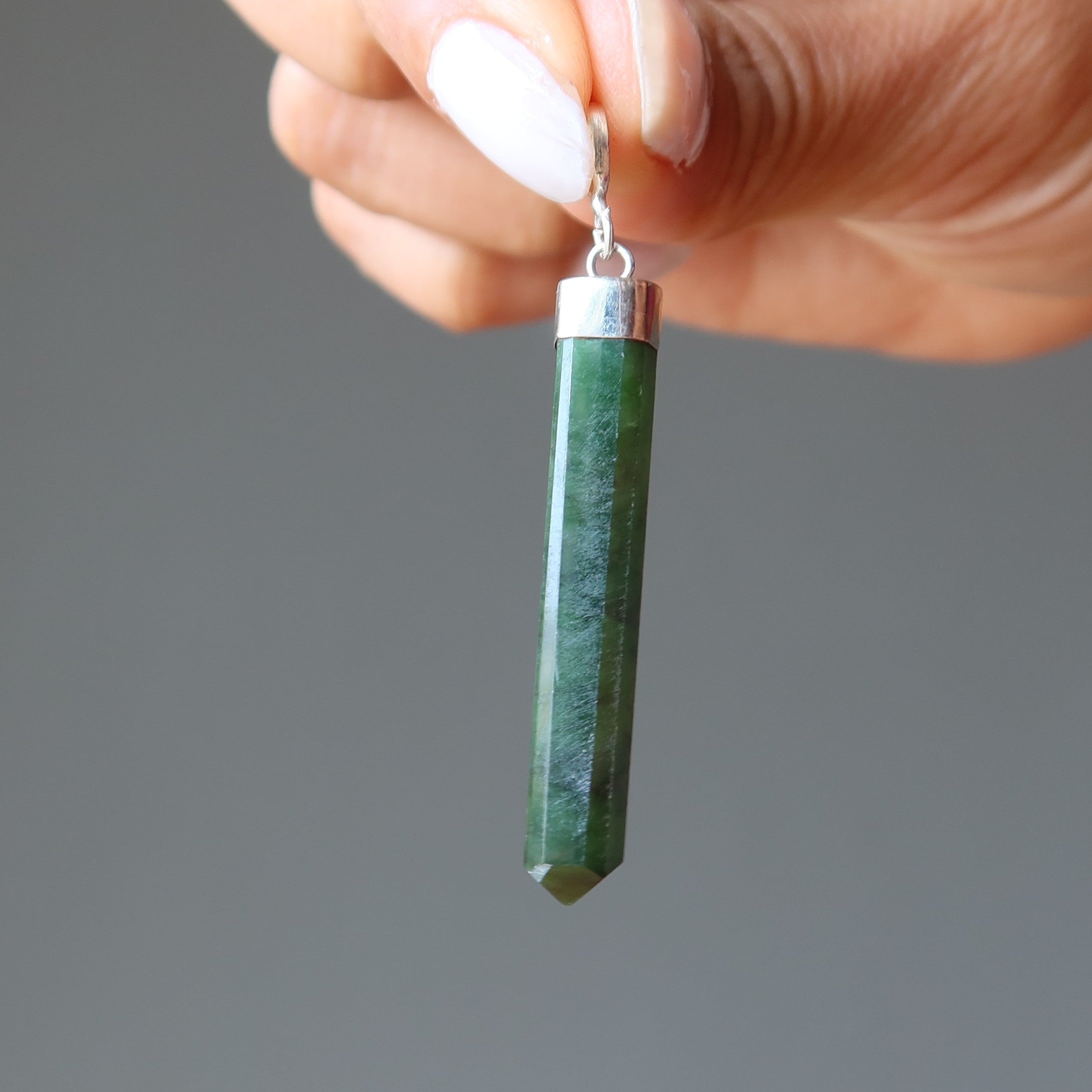 Pendentif Jade Pointe Prospérité Néphrite Argent Sterling