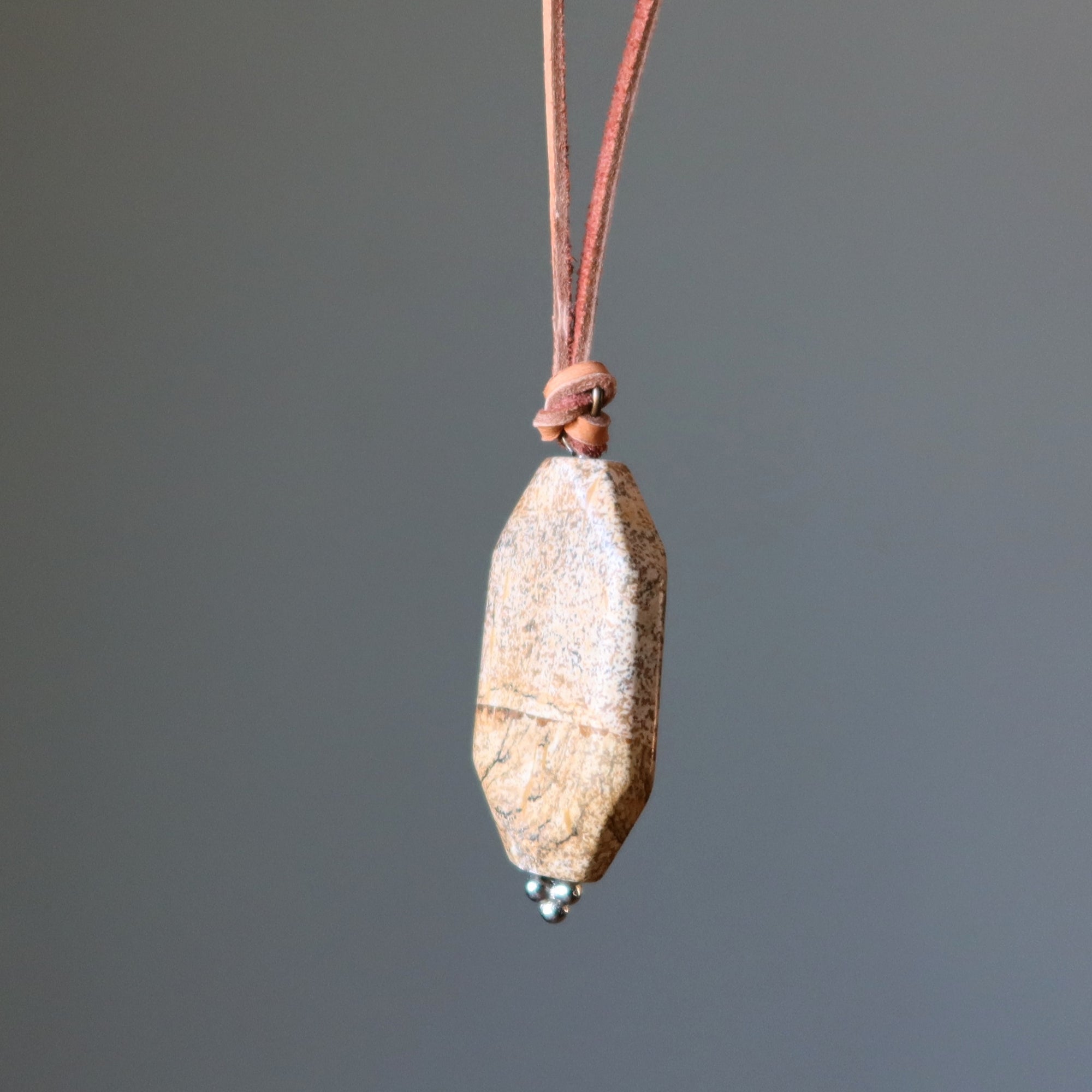 Collier en jaspe Paysage, force au quotidien, cuir marron