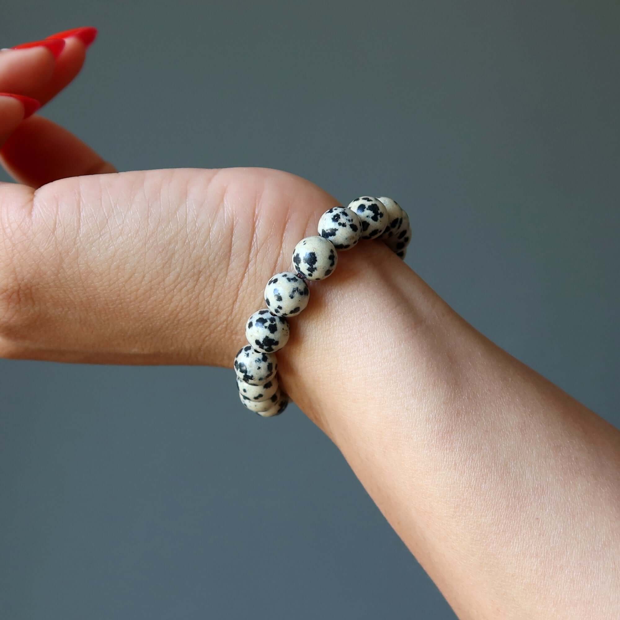 Bracelet en jaspe dalmatien Perles naturelles La pierre du bon endroit