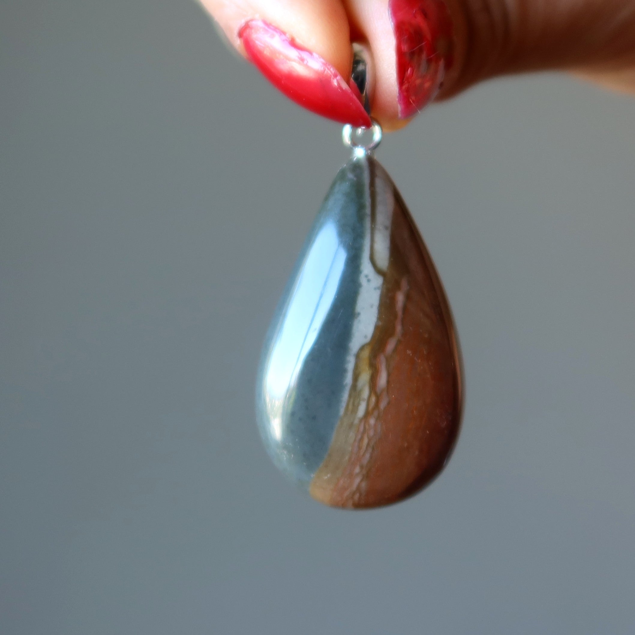 Pendentif Jaspe Polychrome Rouge Gris Ancrage Goutte