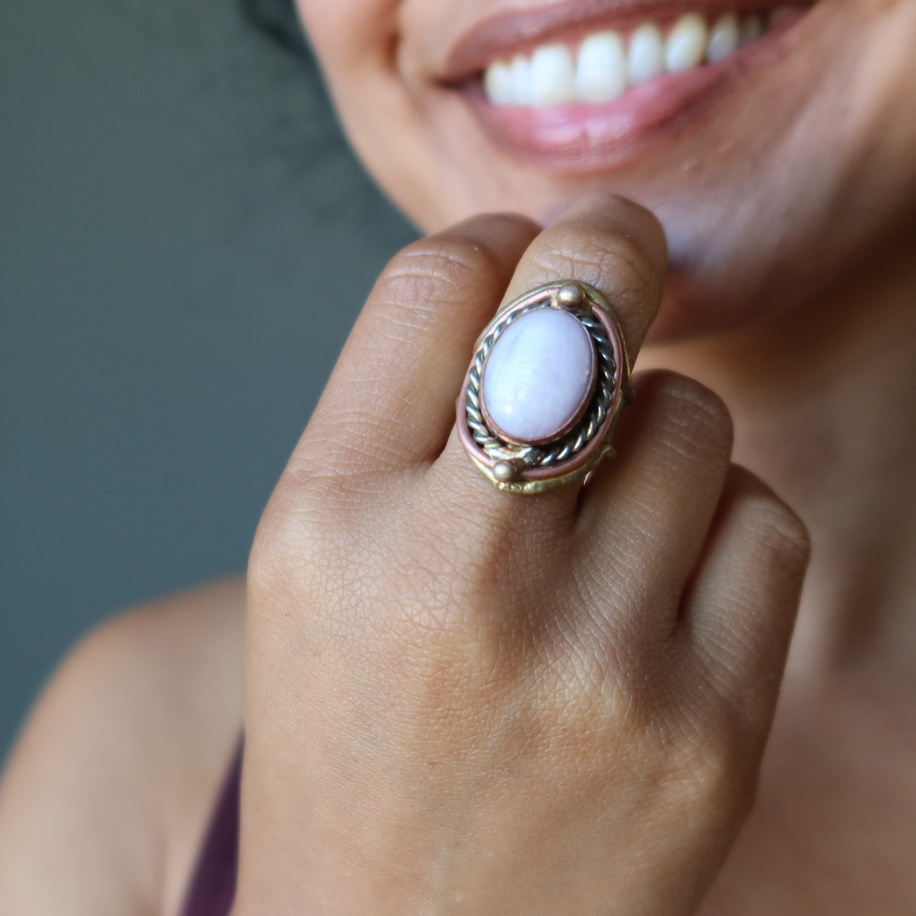 Bague Kunzite Or rose ajustable spirituelle