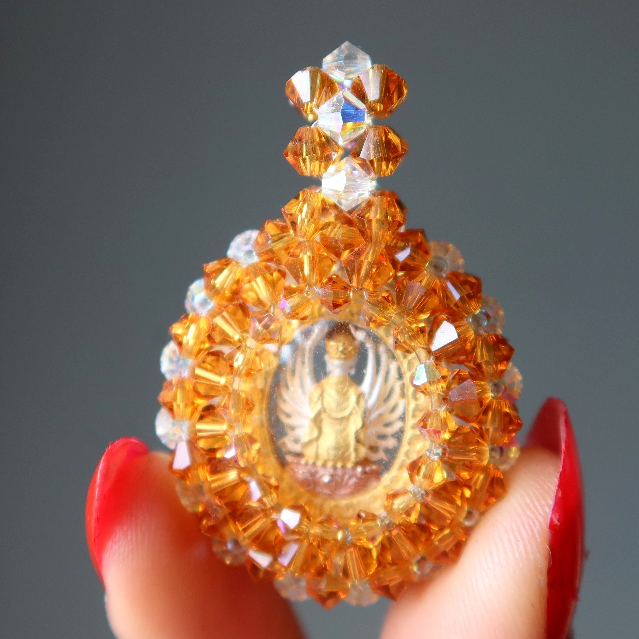 Pendentif Kwan Yin Déesse Cristal Swarovski Or 18 carats