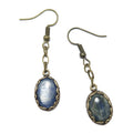 Boucles d'oreilles en kyanite, gemmes ovales bleues, chaînette feuille.