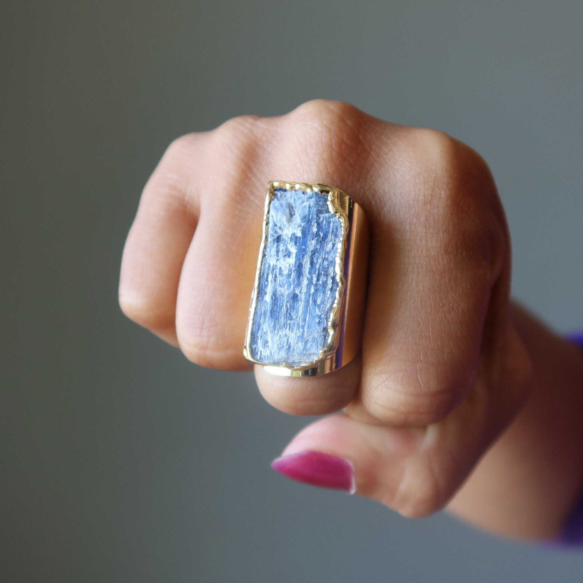 Kyanitring Blau Gold Eleganz Stein Verstellbar