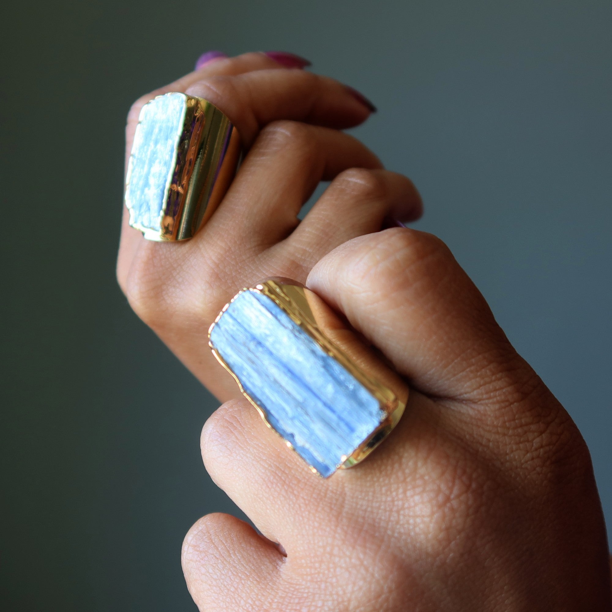 Kyanitring Blau Gold Eleganz Stein Verstellbar