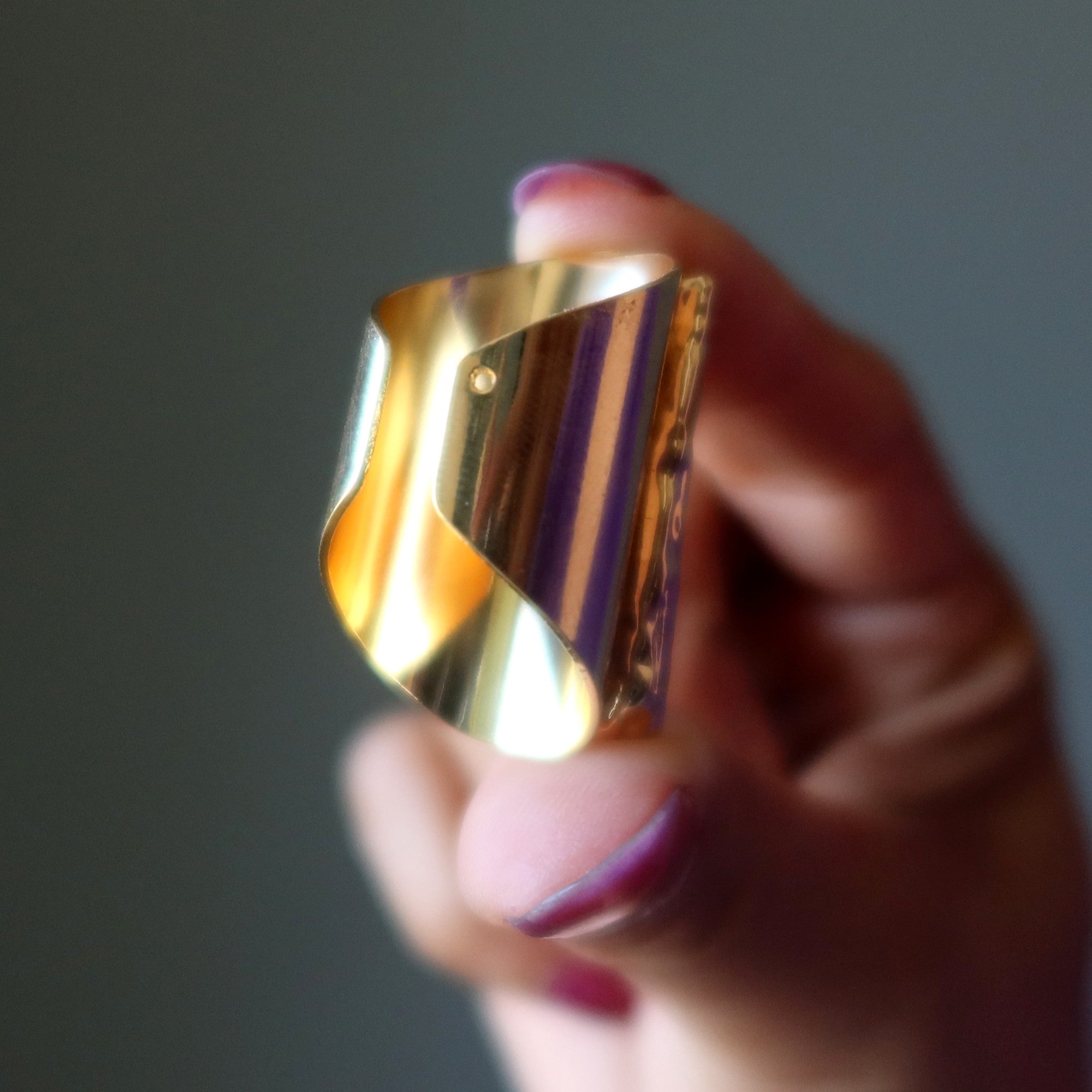 Kyanitring Blau Gold Eleganz Stein Verstellbar