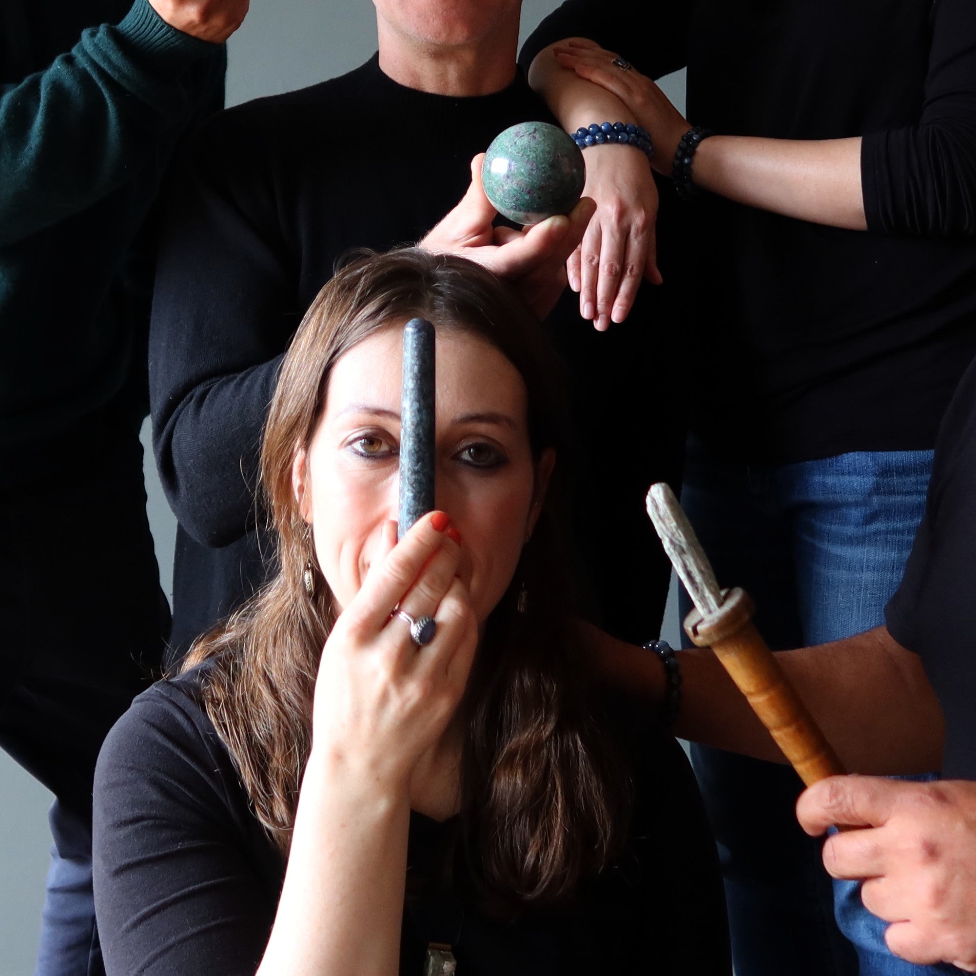 Cyanit-Massagestab: Weisheit in Blau