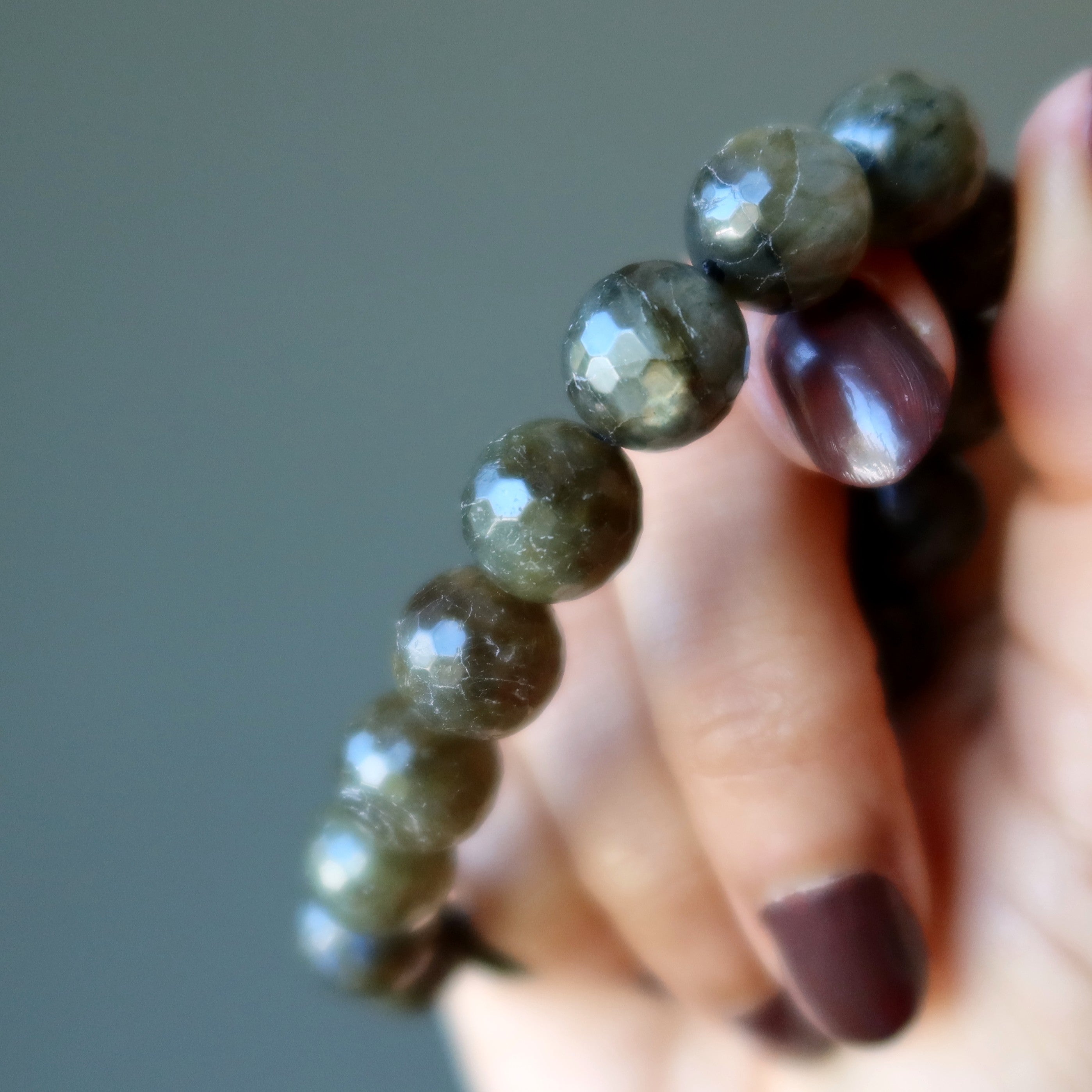 Labradorite Bracelet Rainbow Phoenix Dark Faceted