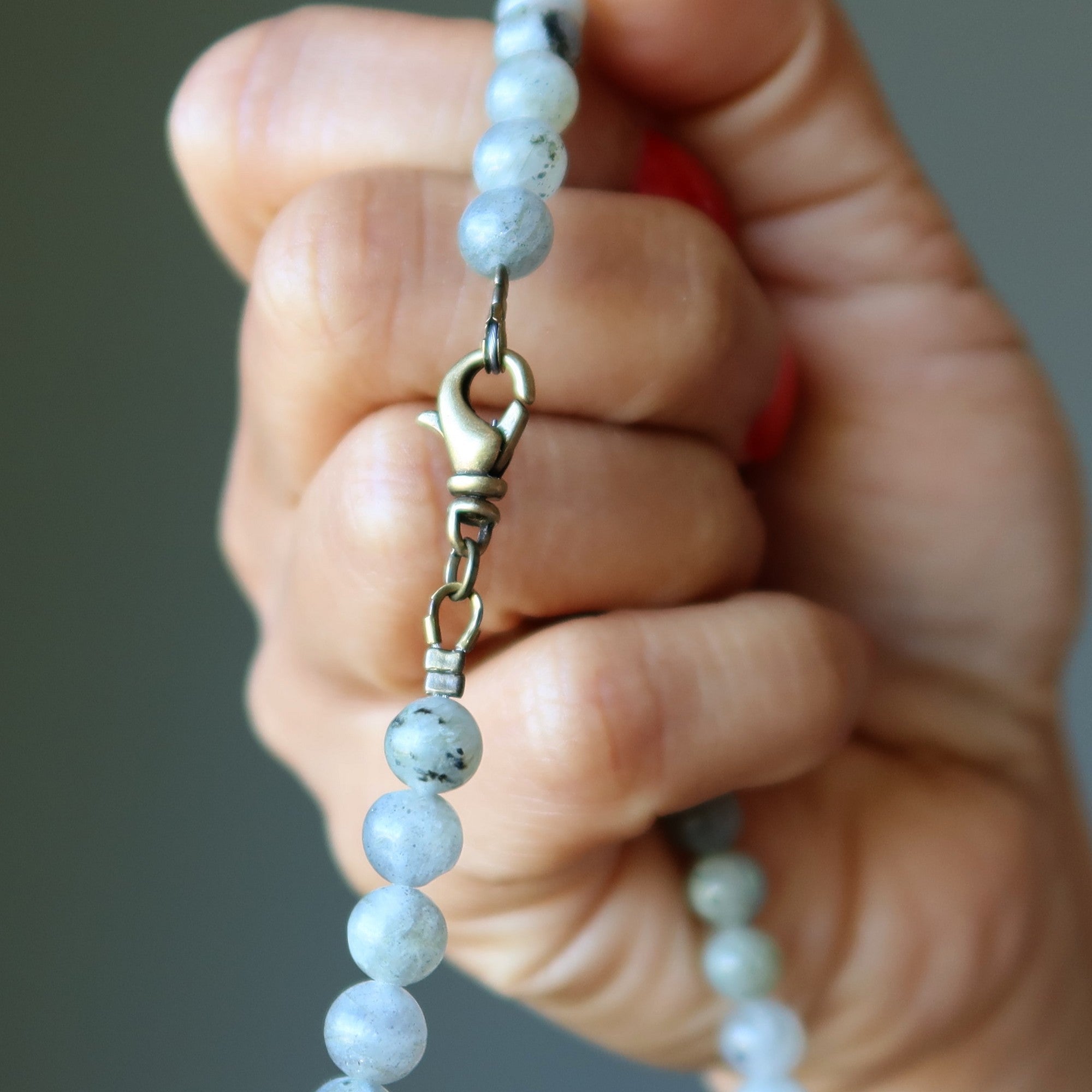 Collier en Labradorite Arc-en-ciel Dieu Zeus Foudre