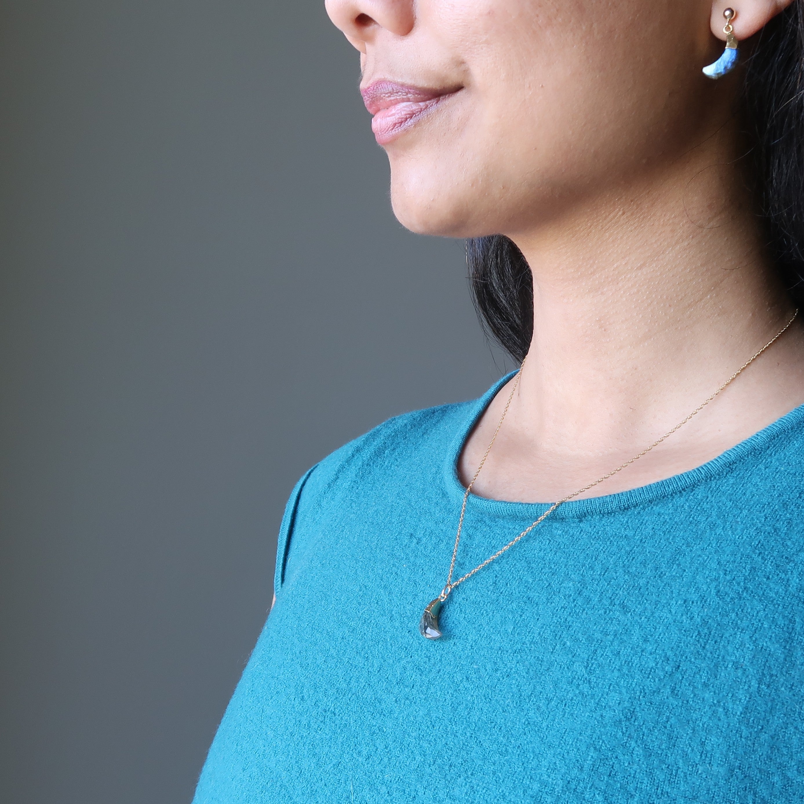 Labradorite Necklace Rainbow Moon 24-Karat Gold