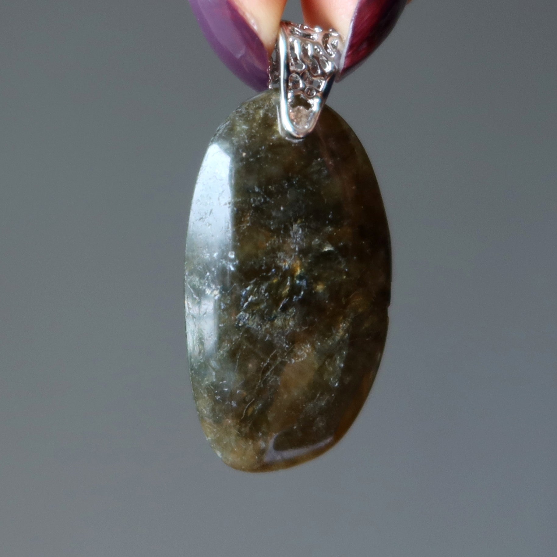 Pendentif Labradorite Terre à Terre Magie Lunaire Argent