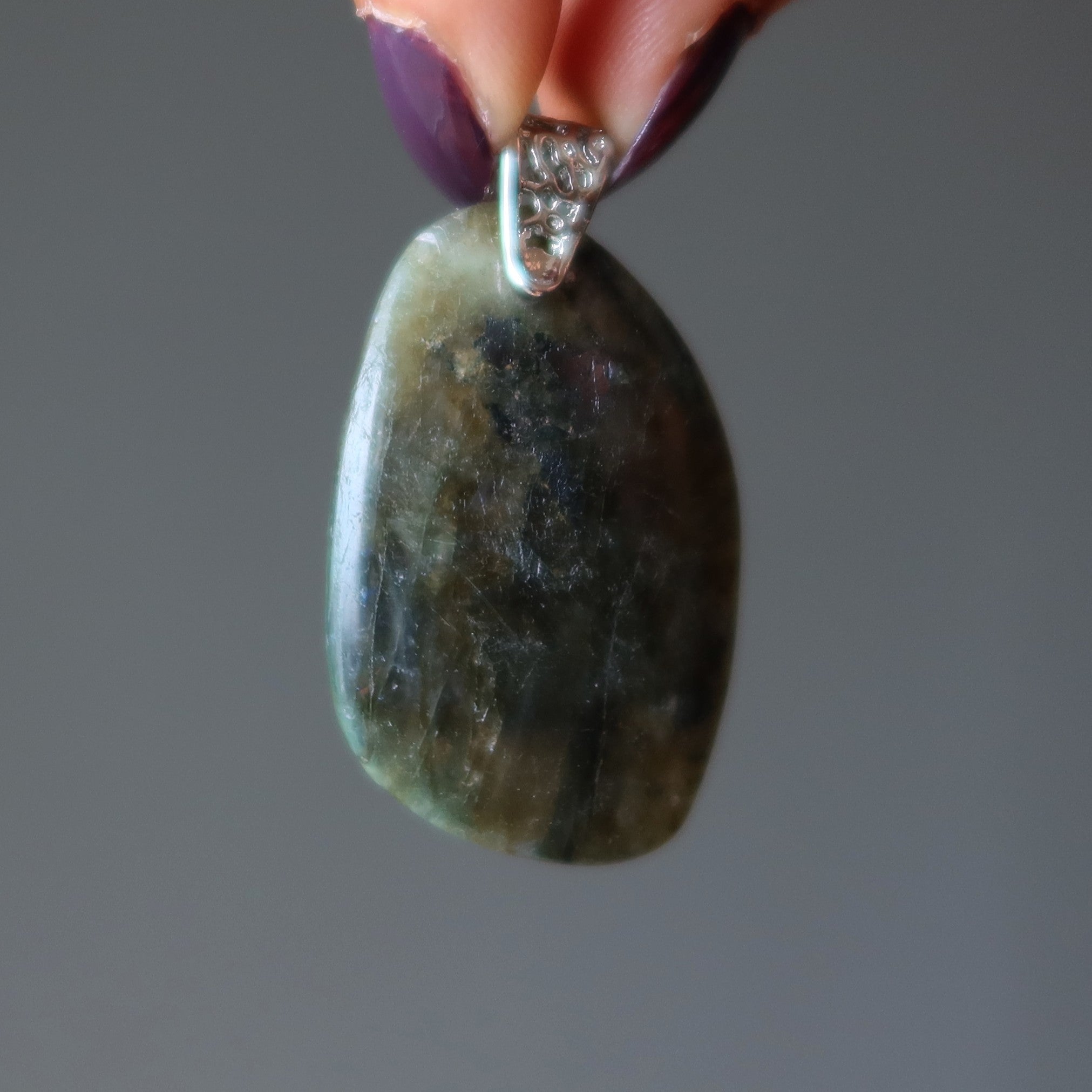 Pendentif Labradorite Terre à Terre Magie Lunaire Argent