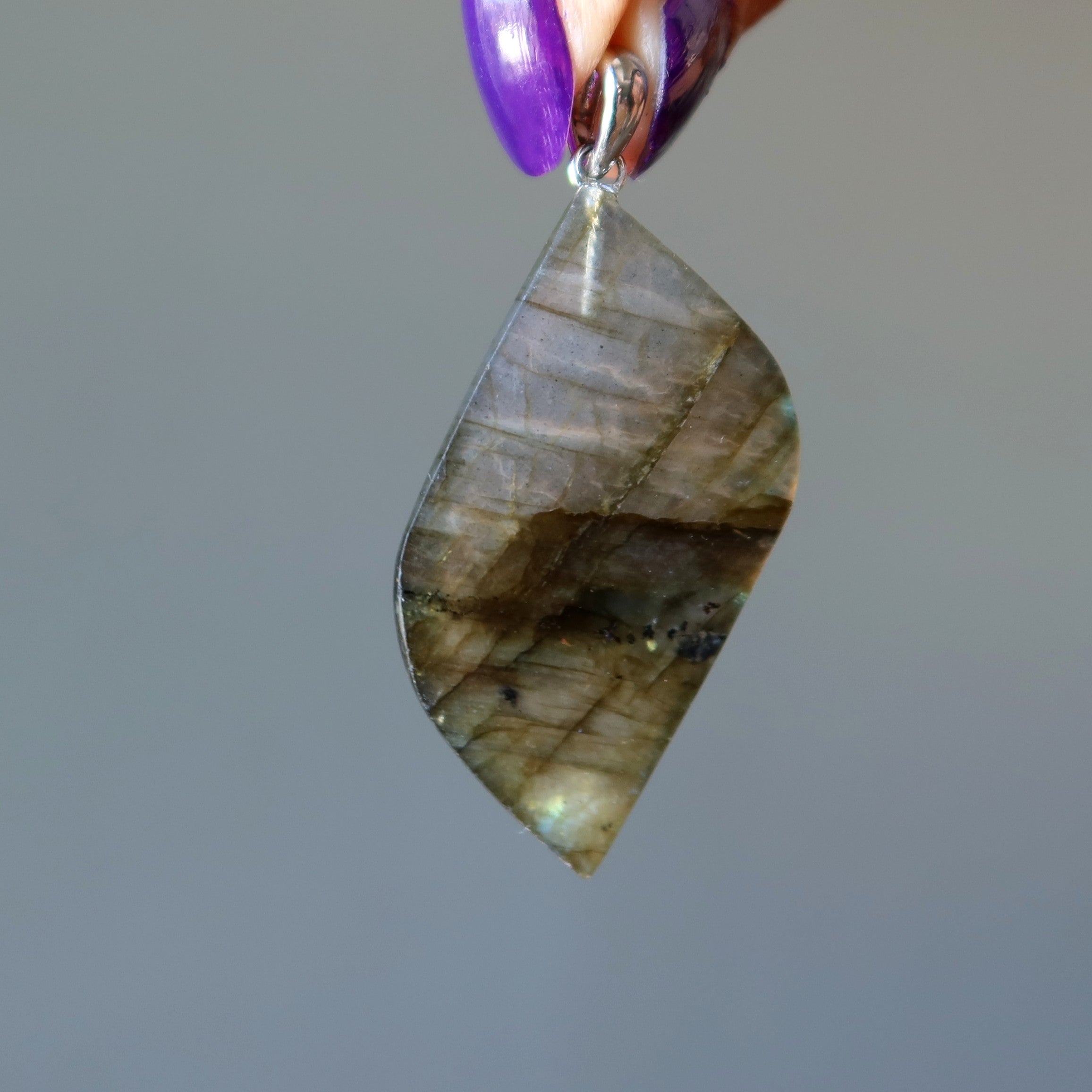 Pendentif Labradorite « Nouveau départ » Cristal de Guérison Arc-en-ciel