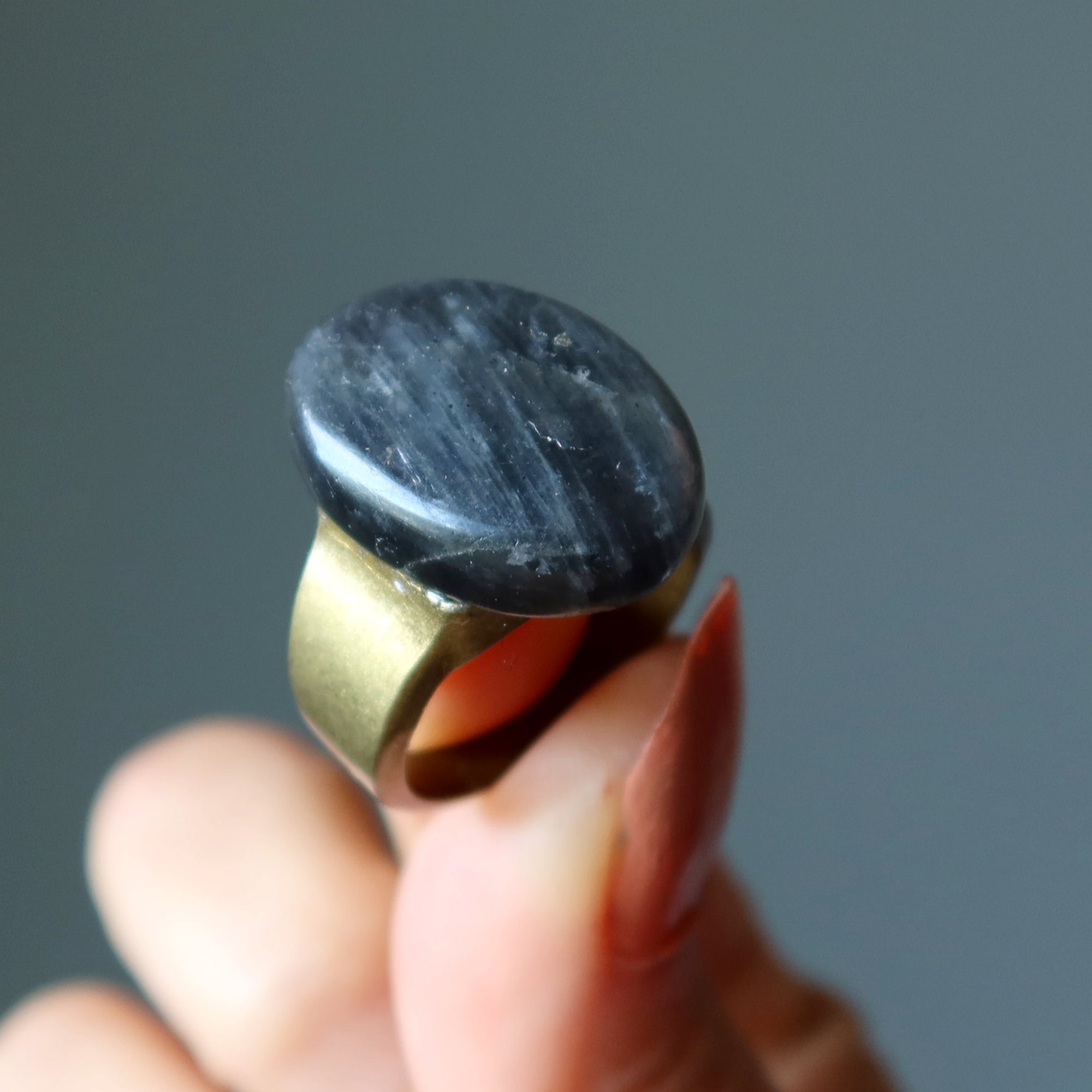 Labradorite Ring Oval Mirror of Magic Crystal Size 7.5