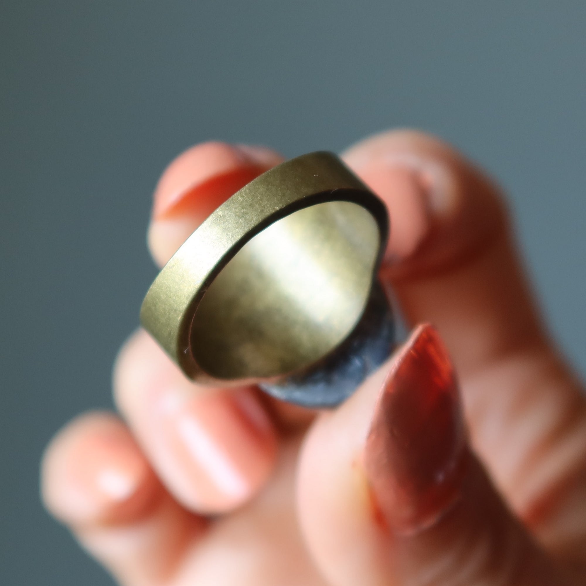 Labradorite Ring Oval Mirror of Magic Crystal Size 7.5