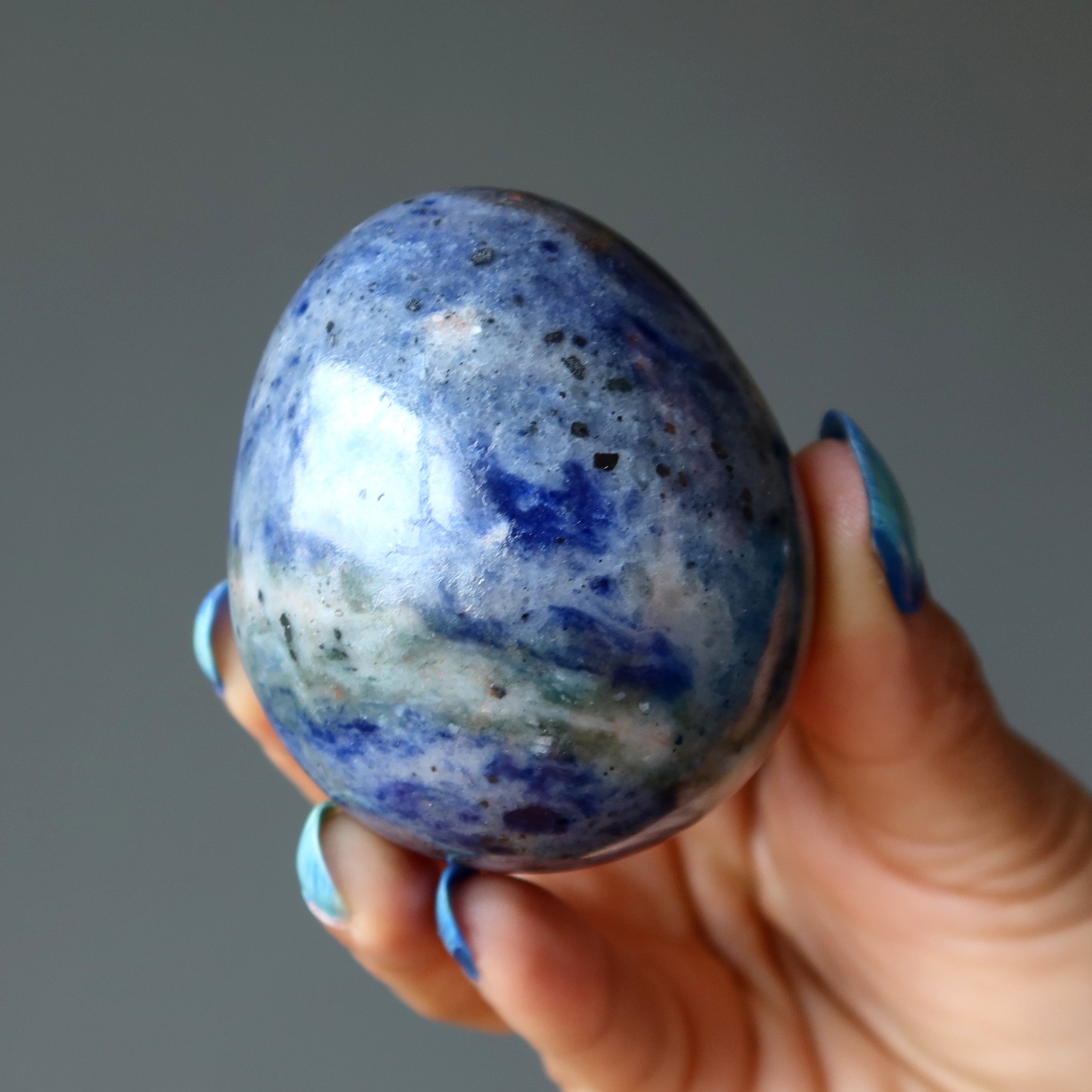 Pierre de méditation Lapis Œuf Bleu Denim Lecteur Intuitif