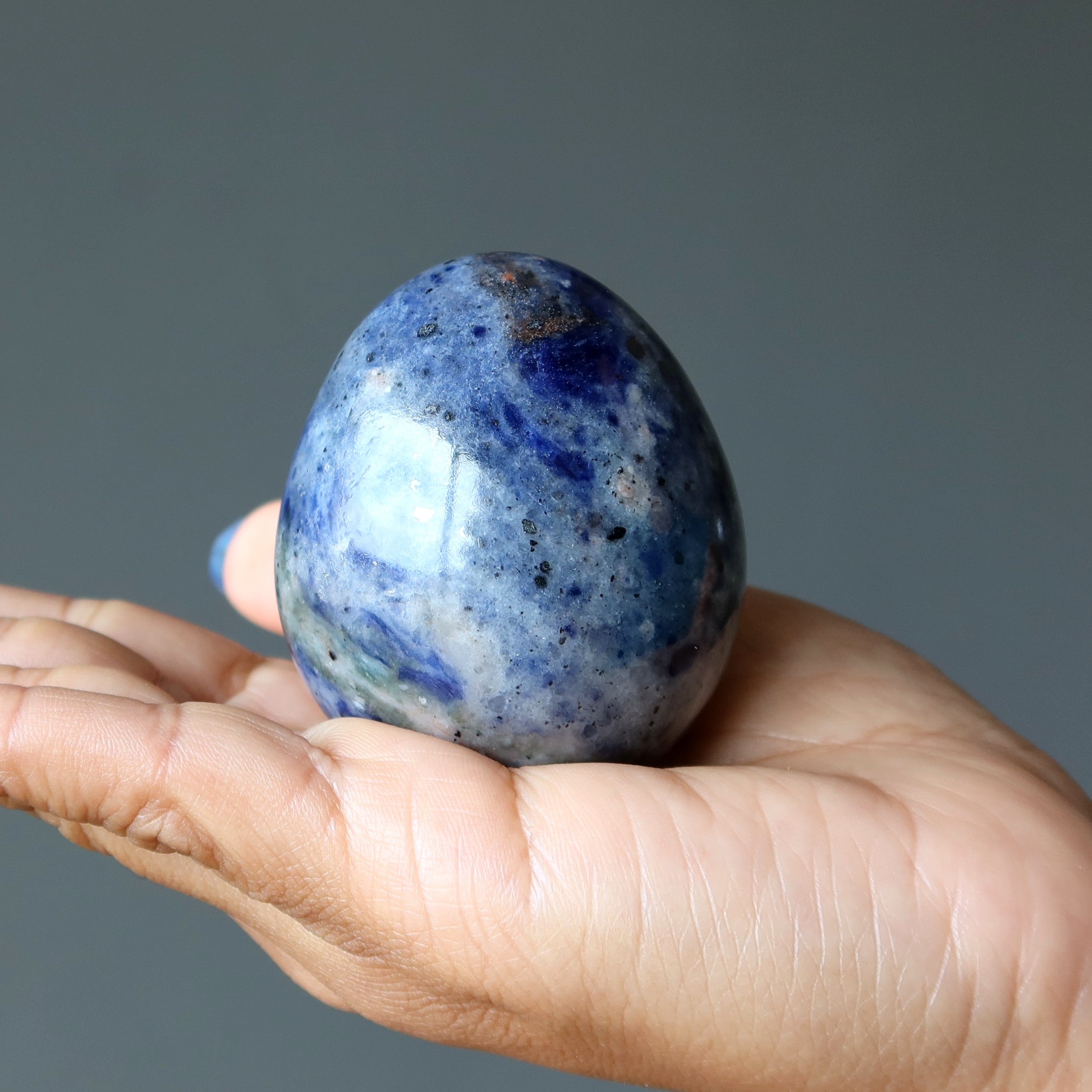 Pierre de méditation Lapis Œuf Bleu Denim Lecteur Intuitif