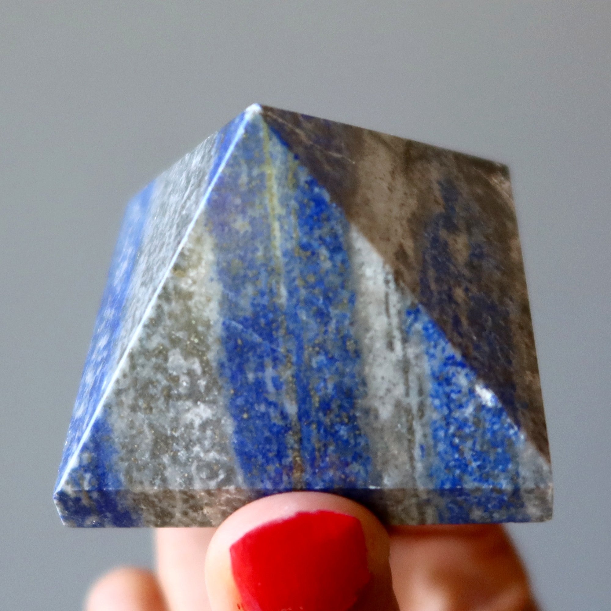 Lapis-Pyramide Siehe das Licht Meditationskristall