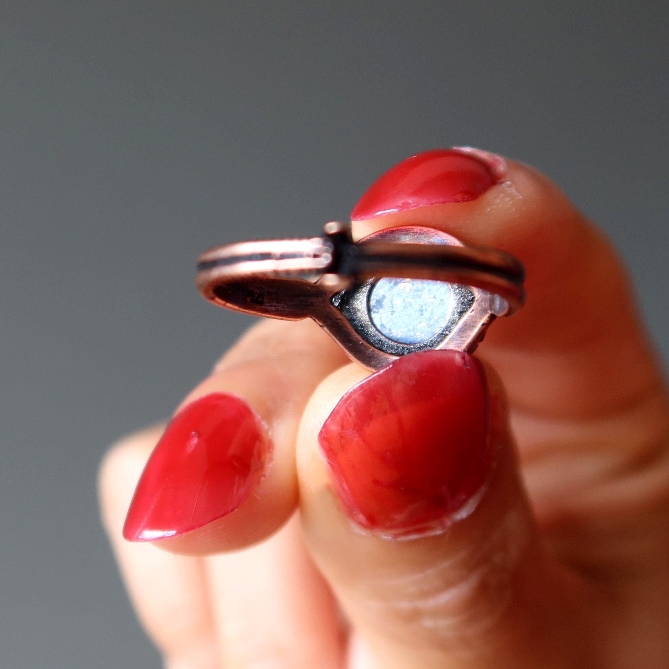 Lapislazuli-Ring, rund, blaue Edelstein, antikisiertes Kupfer, verstellbar