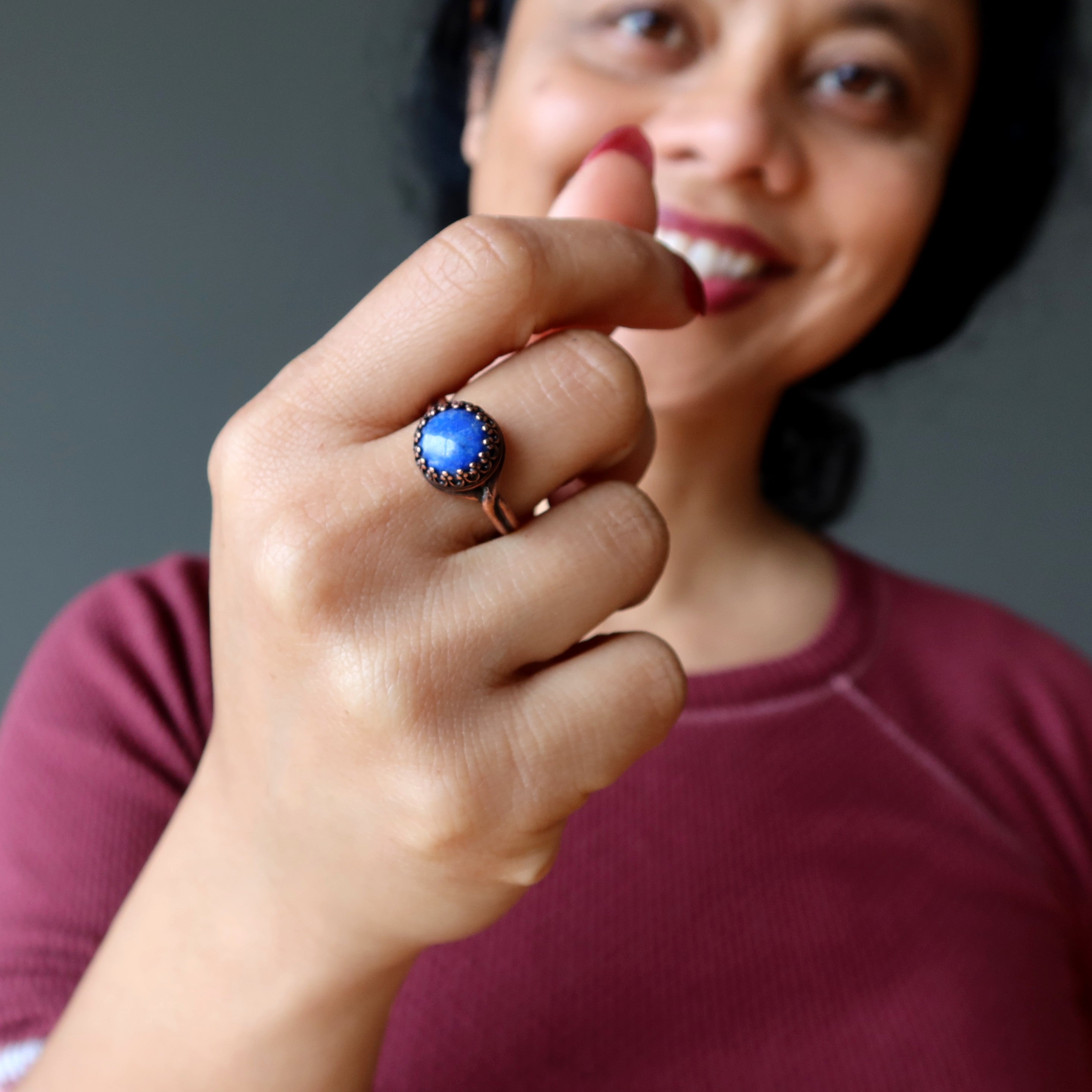 Lapislazuli-Ring, rund, blaue Edelstein, antikisiertes Kupfer, verstellbar