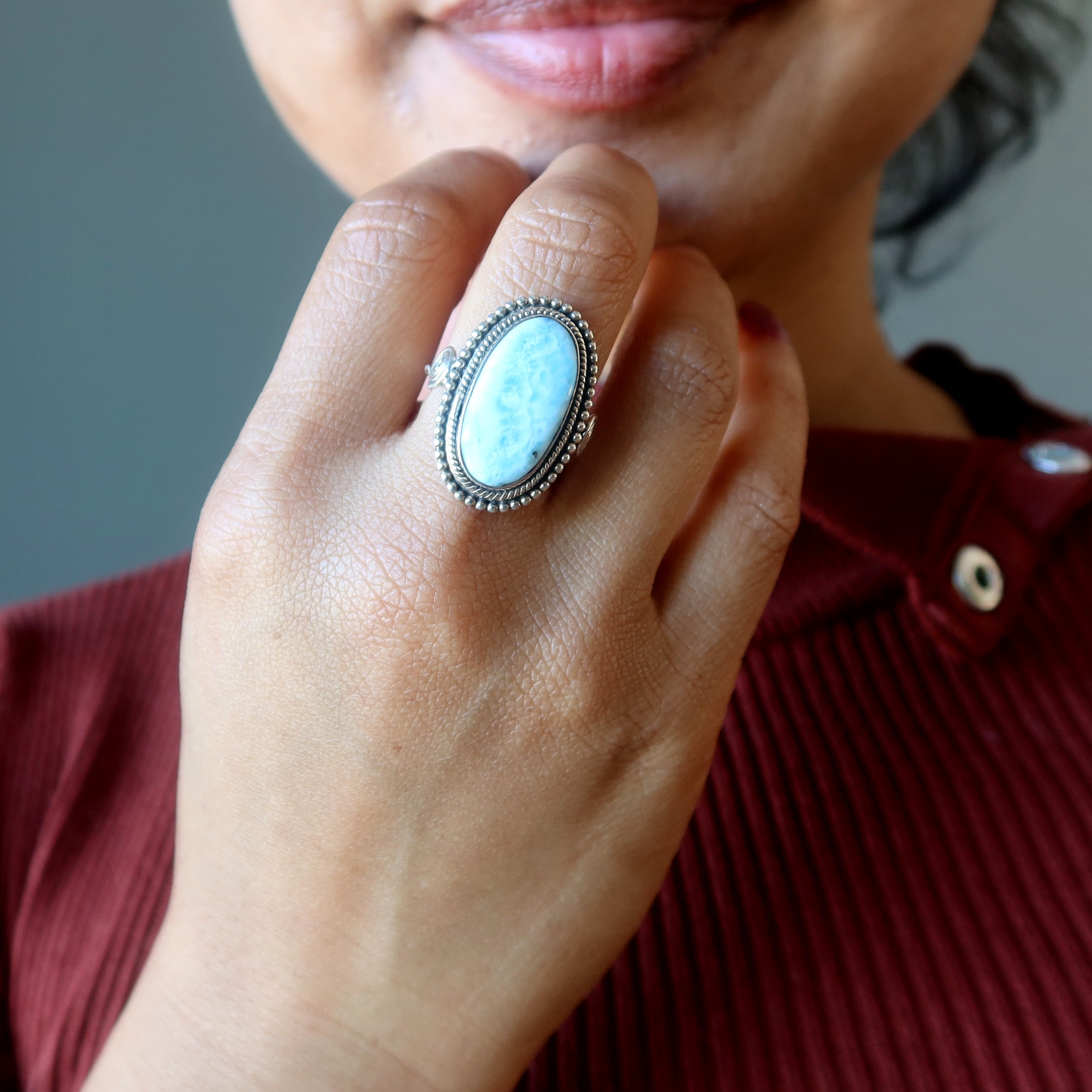 Larimar-Ring „Spiegel der Wolken“ aus Sterlingsilber, Größe 6,5