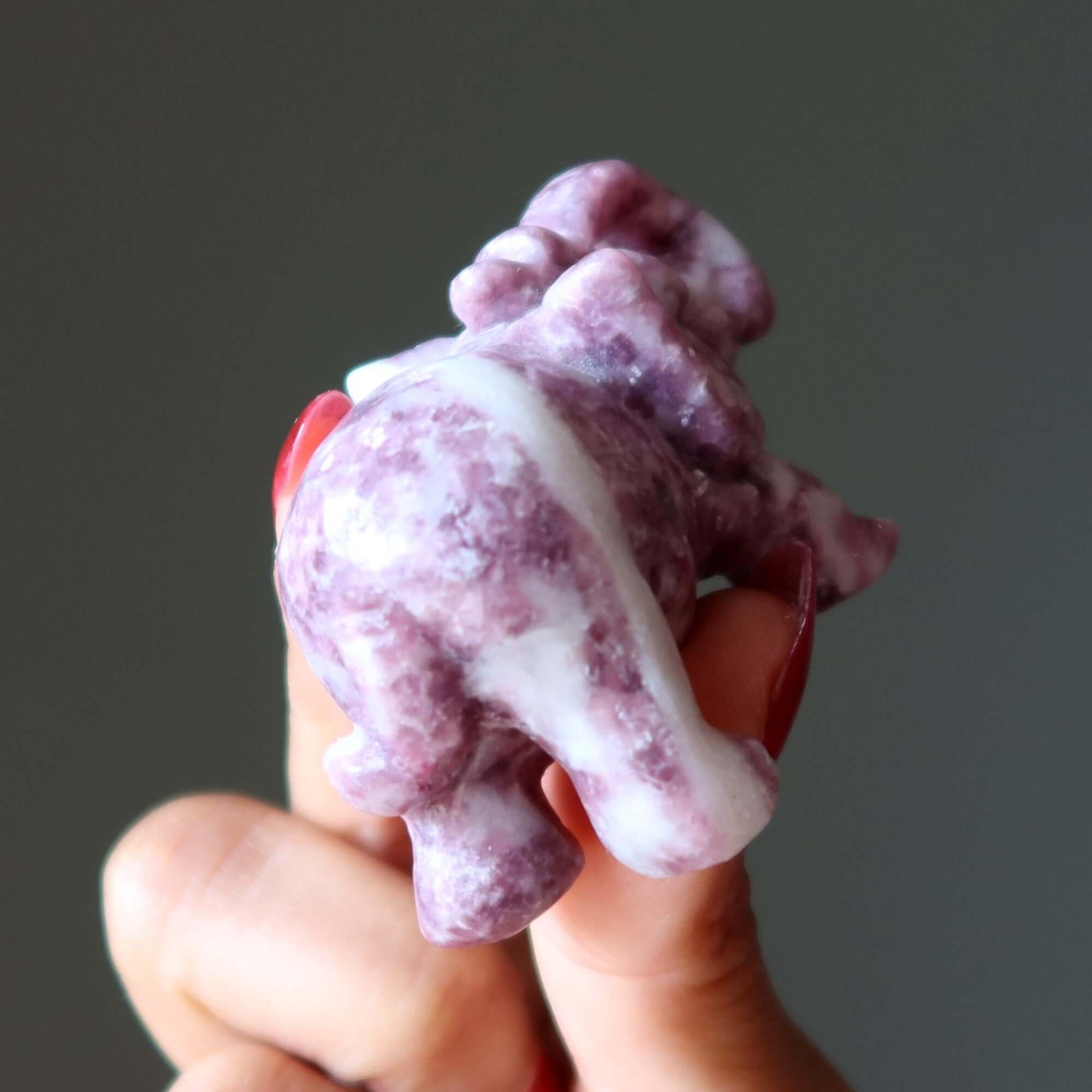 Éléphant en lépidolite, cristal violet, ma chance tourne enfin.