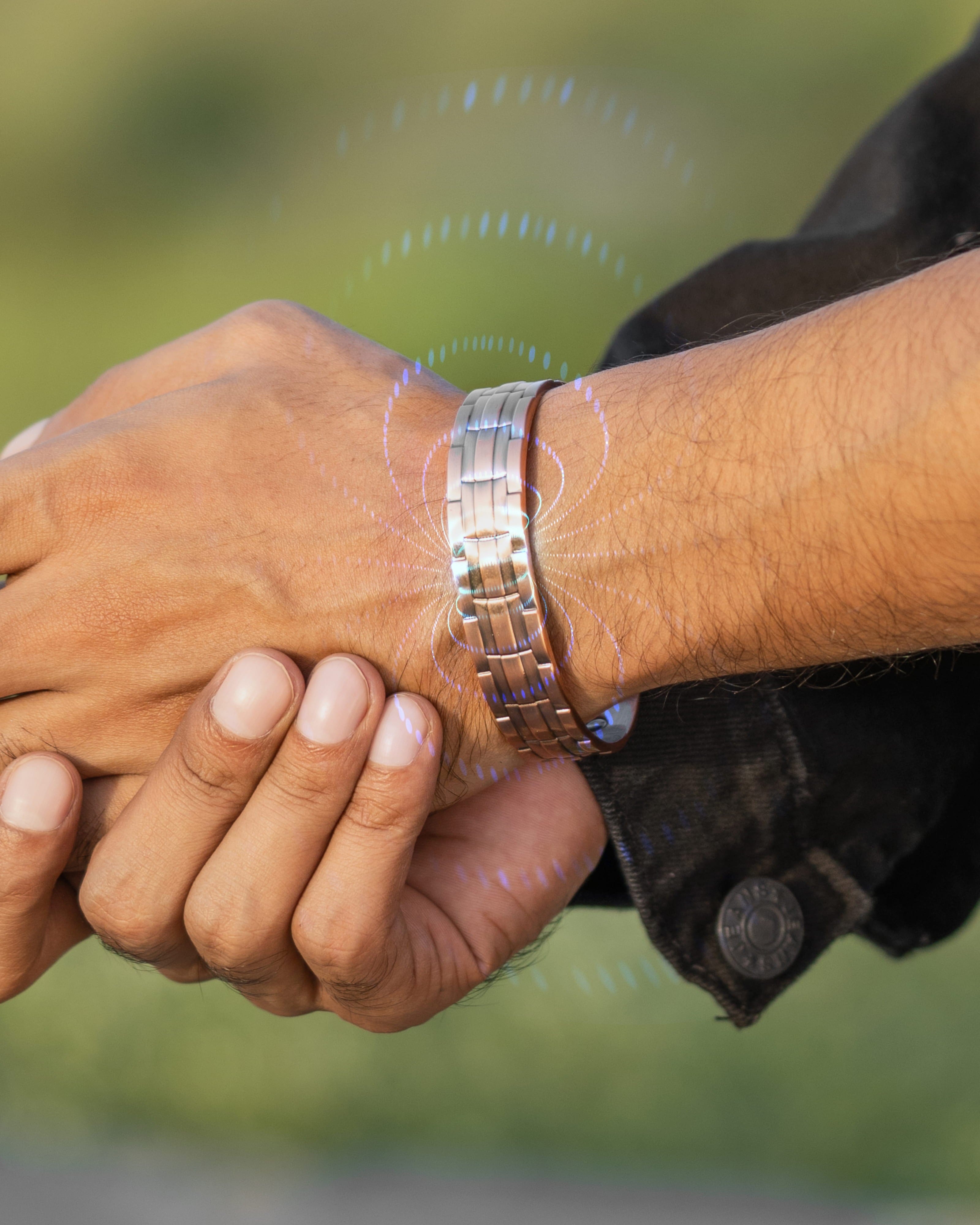 Gestempeltes Ketten-Magnet-Kupferarmband für Herren
