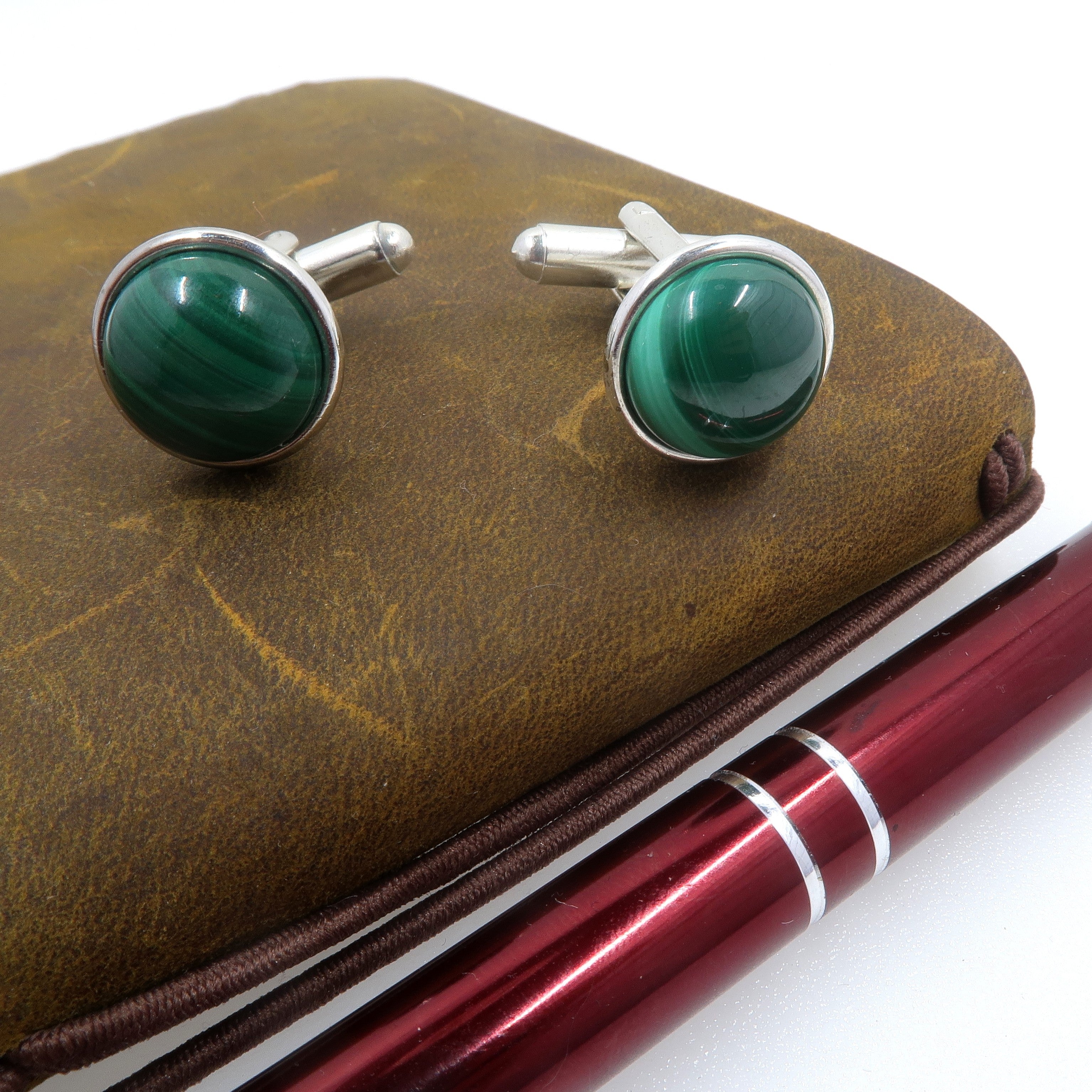 Boutons de manchette malachite verts World Traveler argentés